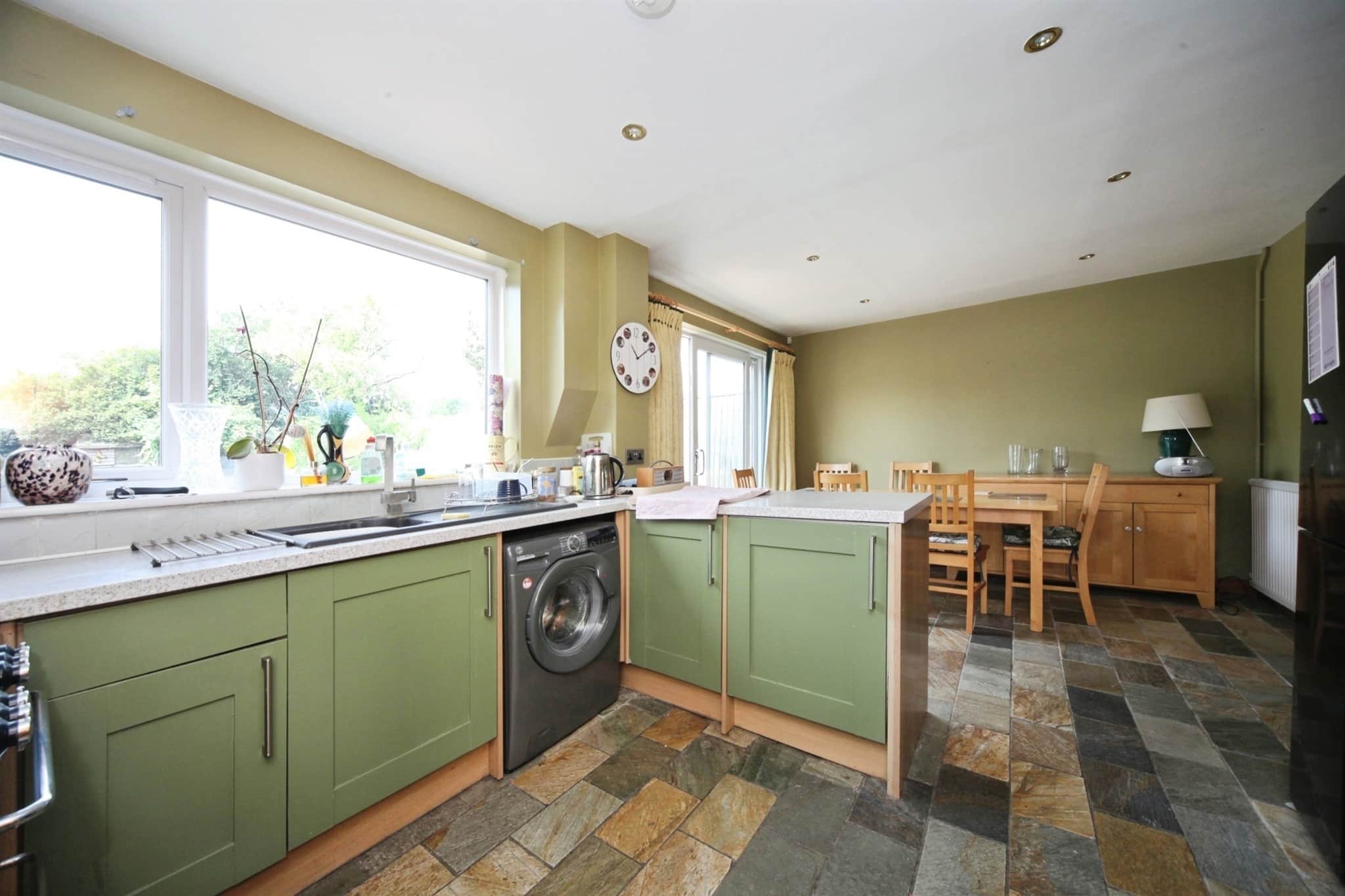 Property at Crowland Road, Luton