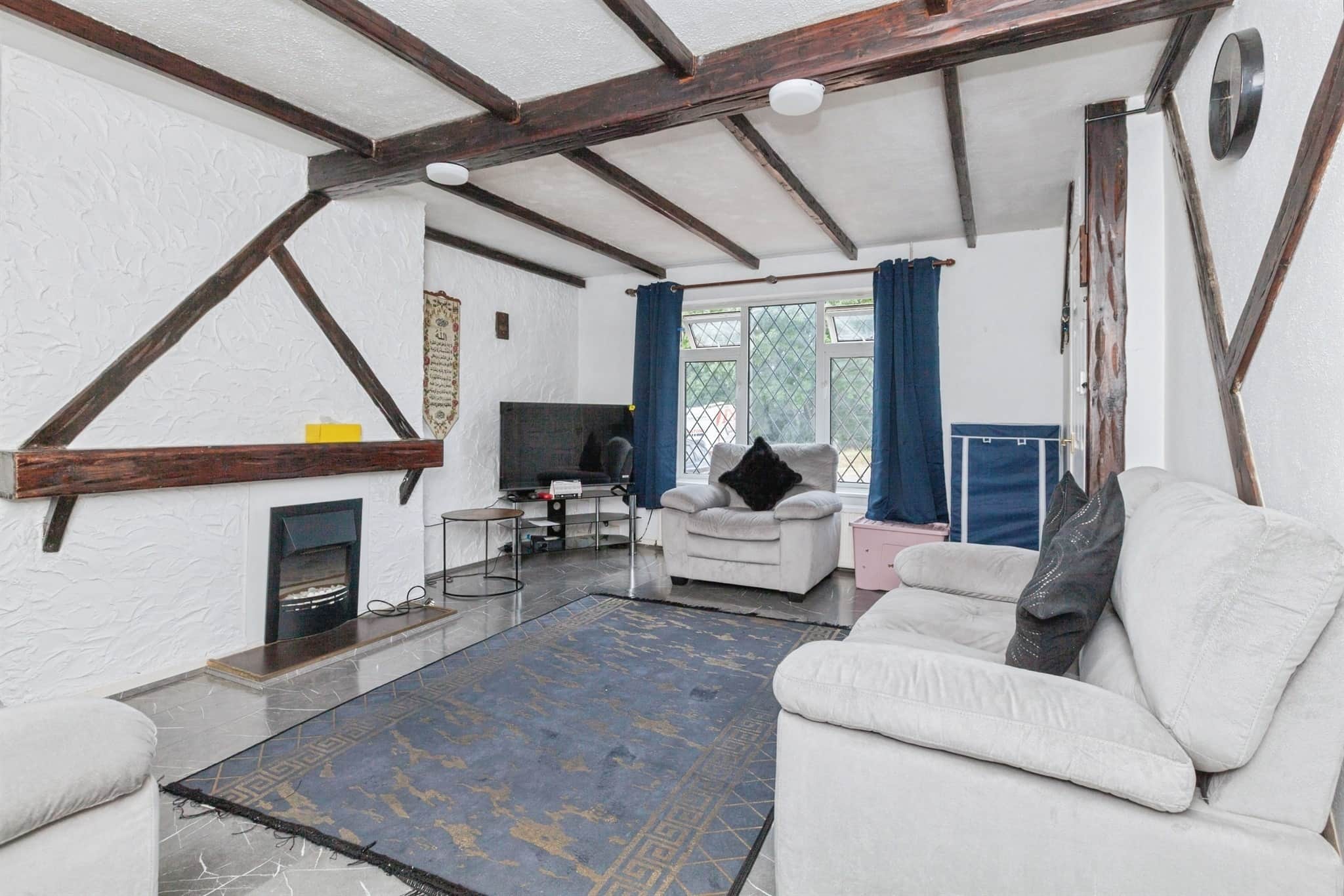 Property at Featherstone Drive, Leicester