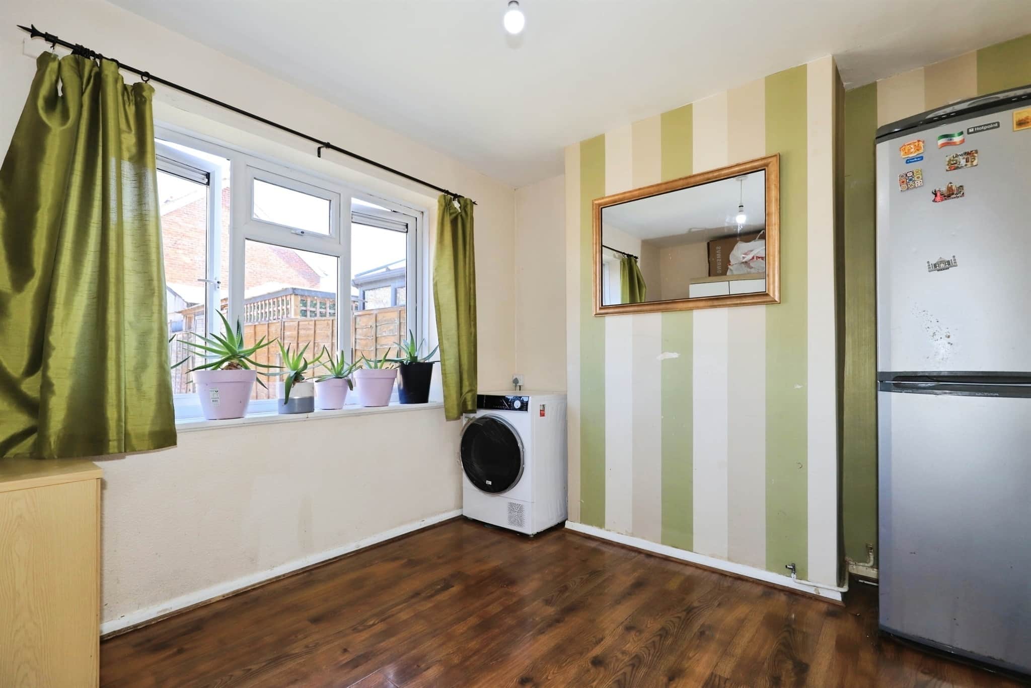 Property at Brindley Avenue, Ashmore Park, Wolverhampton