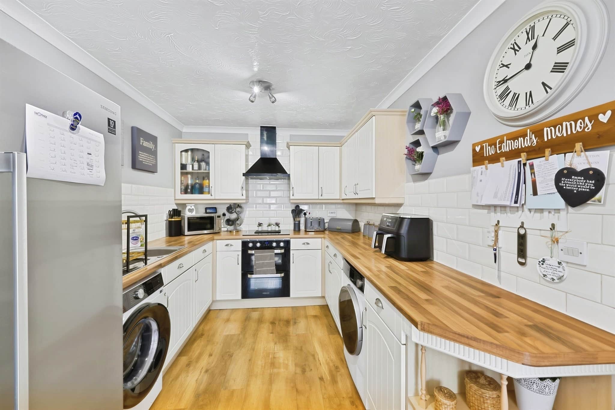 Property at Farmers Close, Wootton, Northampton