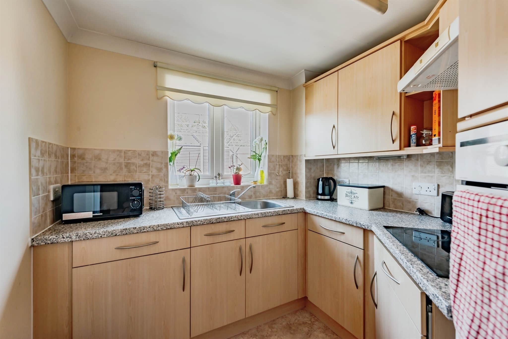 Property at Linkfield Lane, Redhill