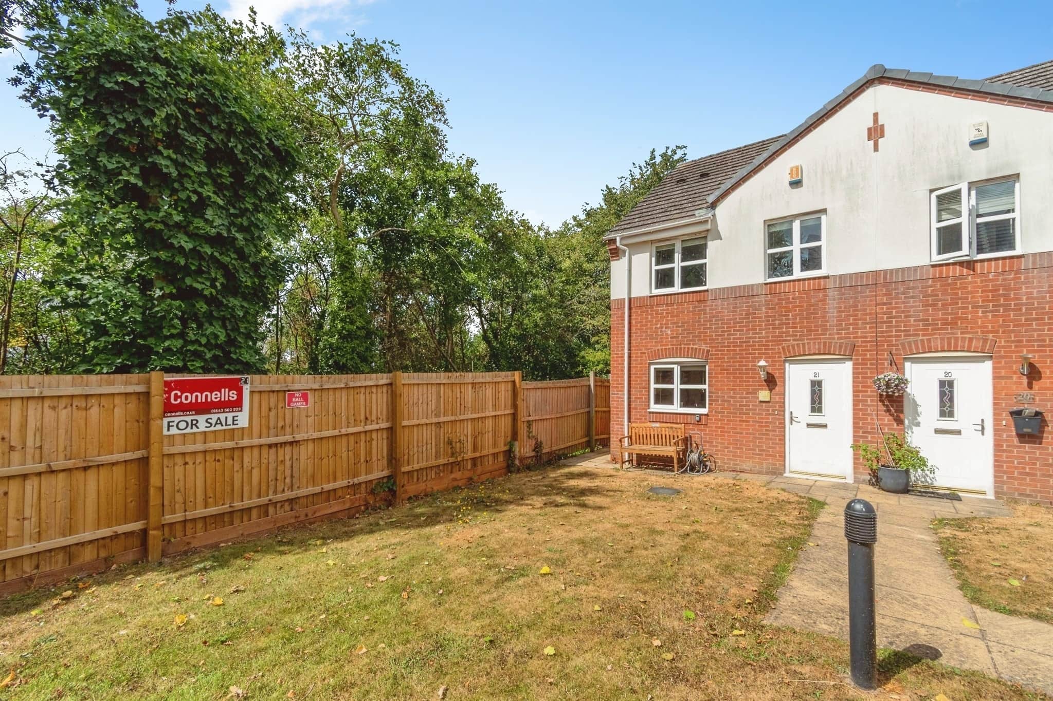 Property at Meadowbrook Close, Hednesford, Cannock