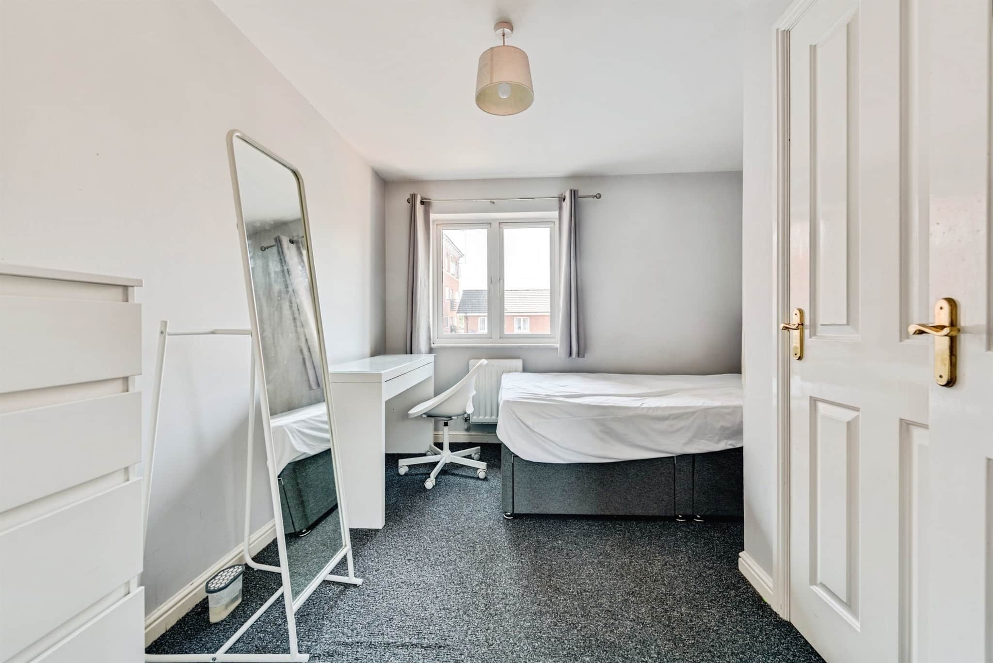 Property at Saltash Road, Swindon