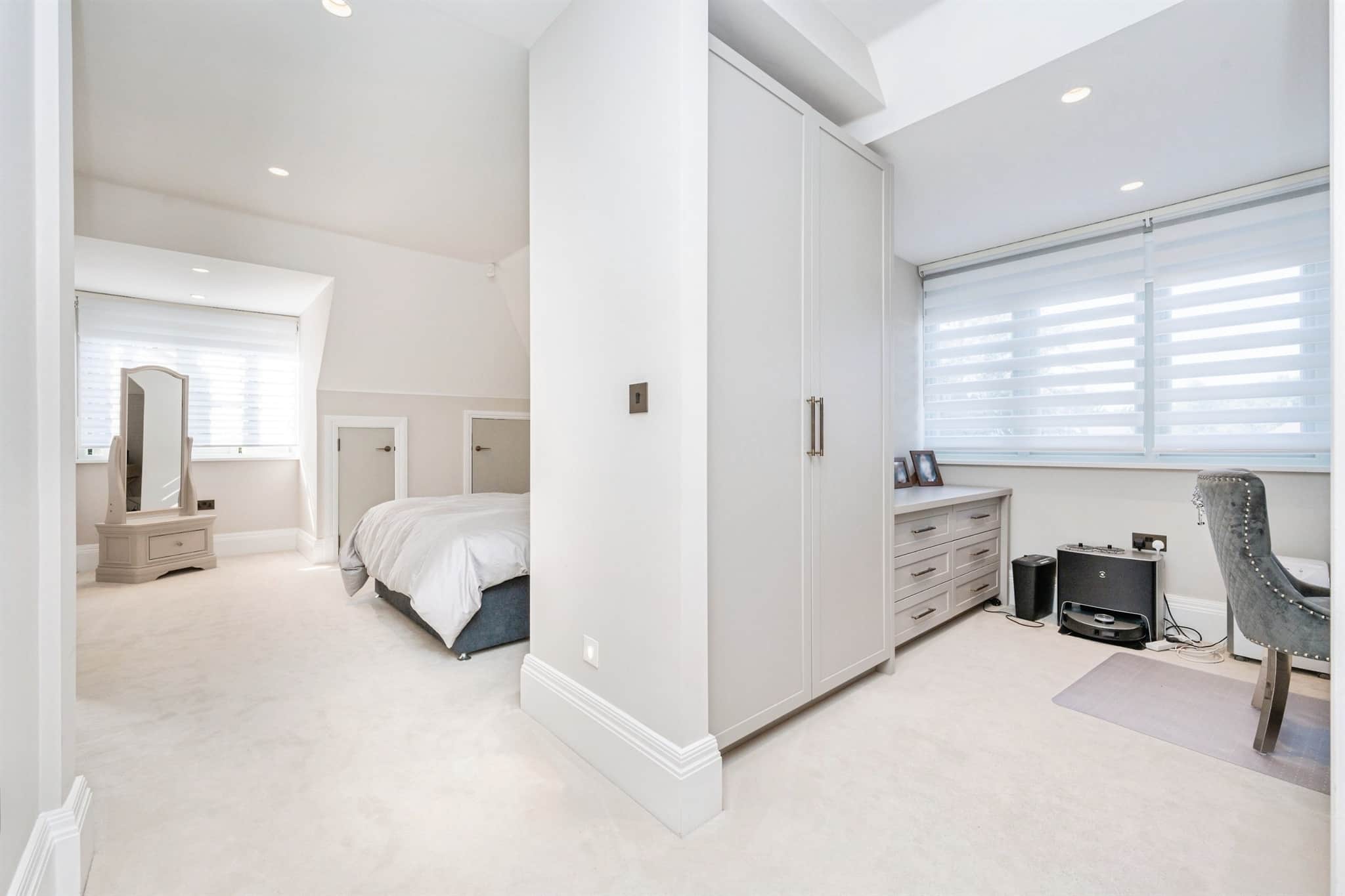 Property at Elizabeth Grove, Bushey Heath, Bushey