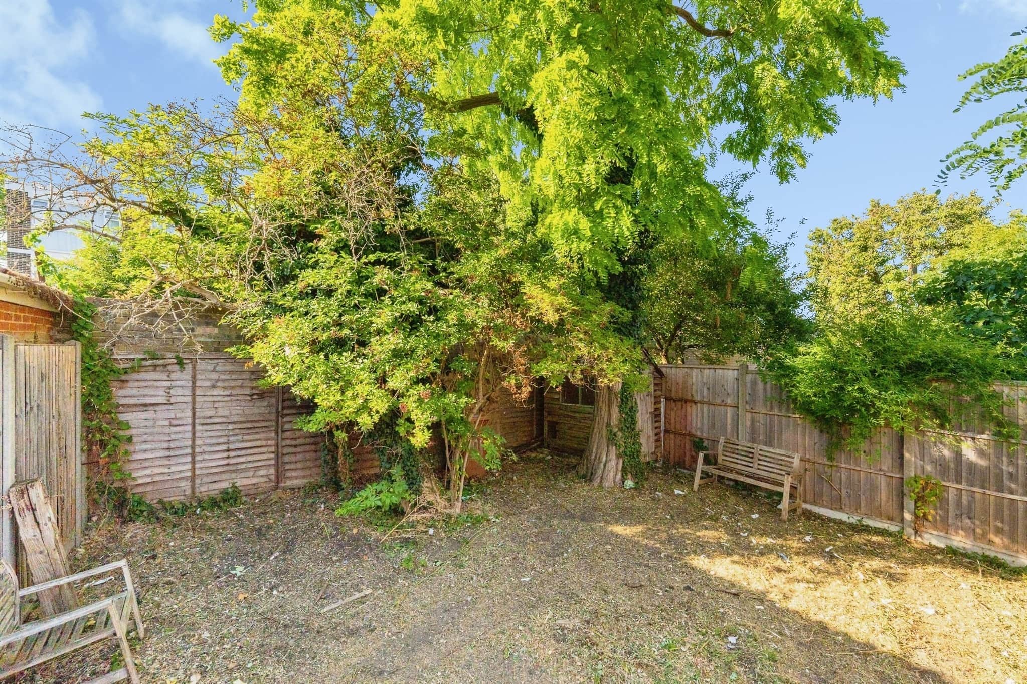 Property at Whitchurch Lane, Edgware