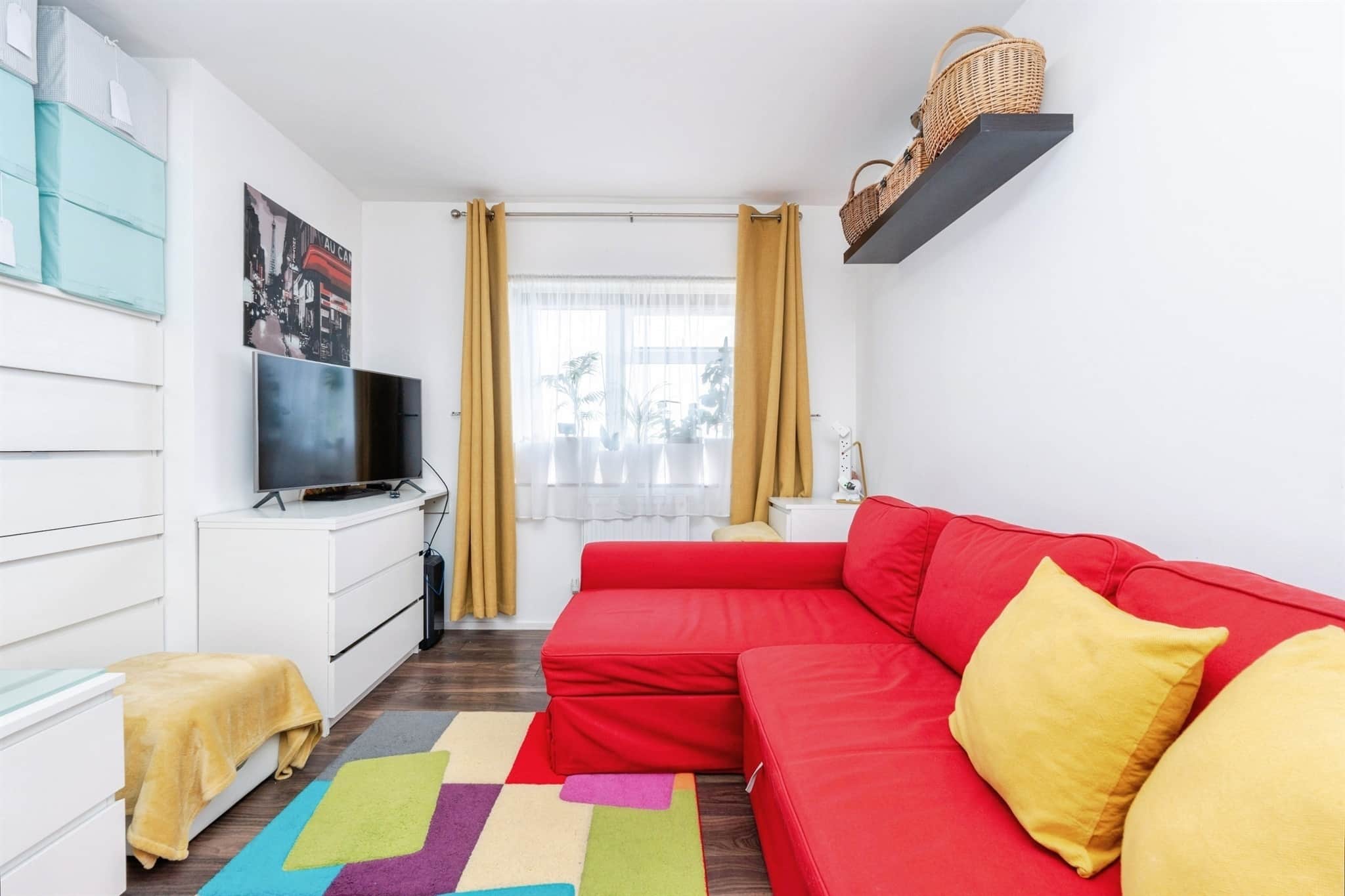 Property at Kenilworth Gardens, Watford