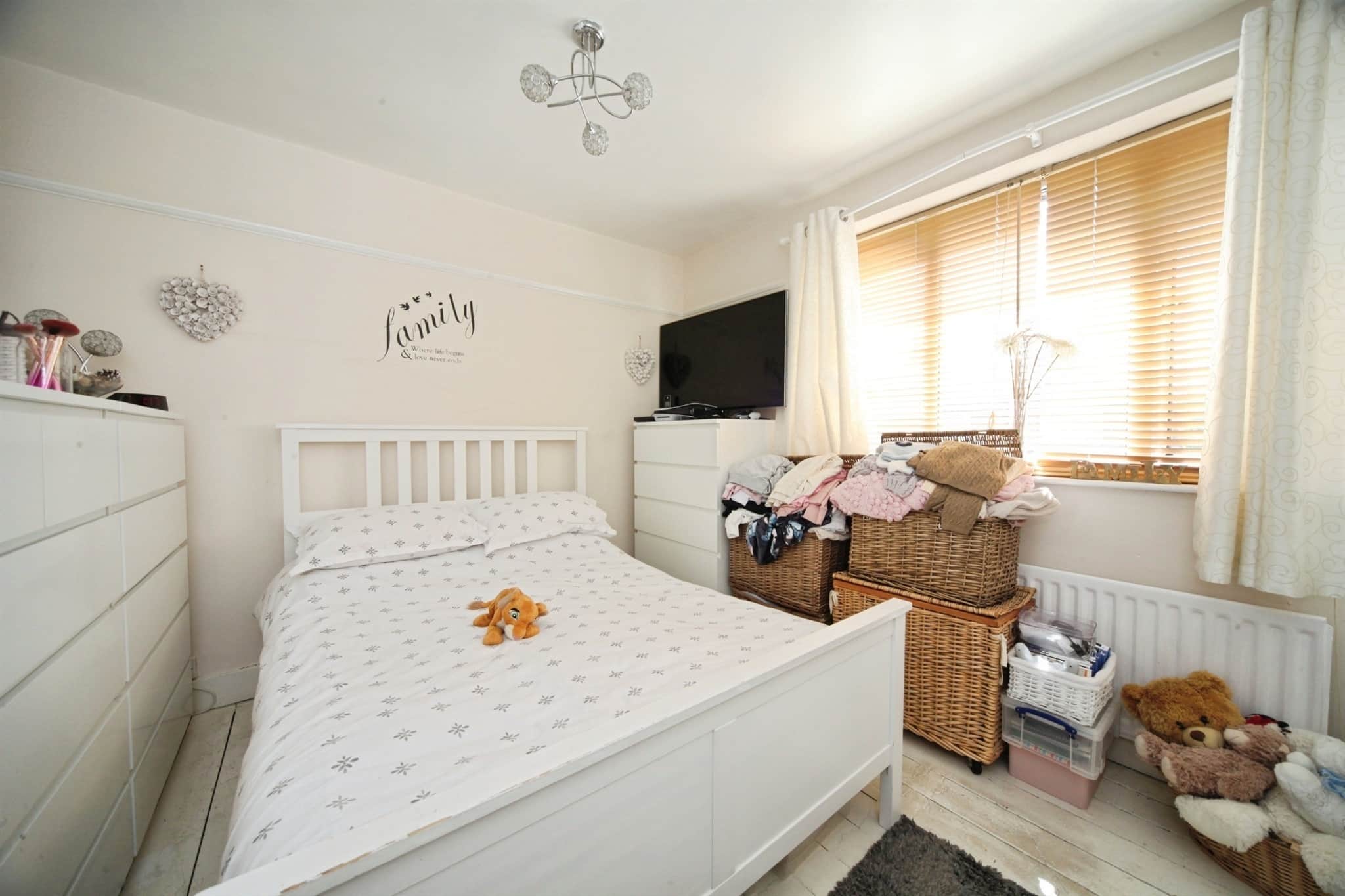 Property at Peartree Road, Luton