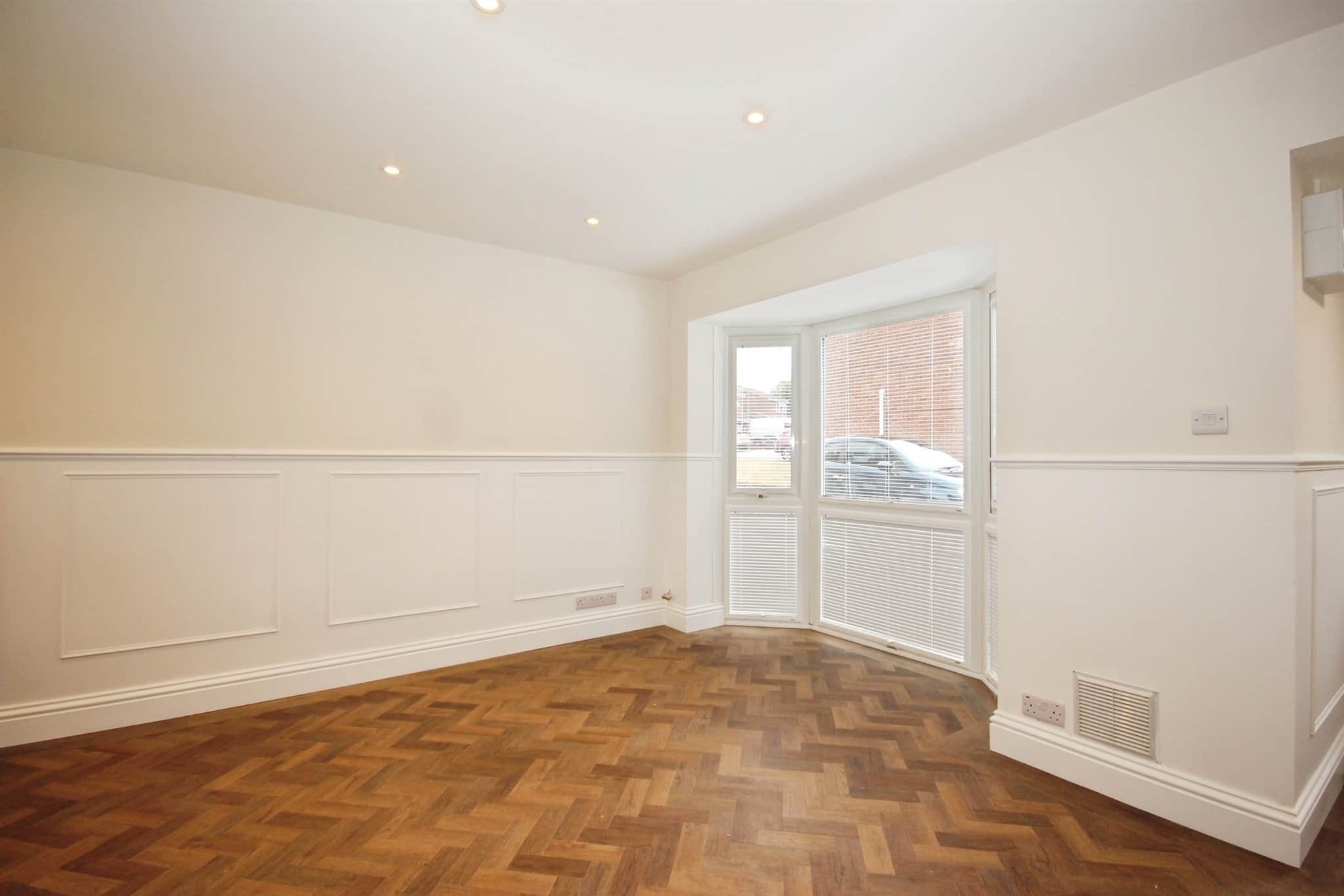 Property at Wilnecote Grove, Leamington Spa