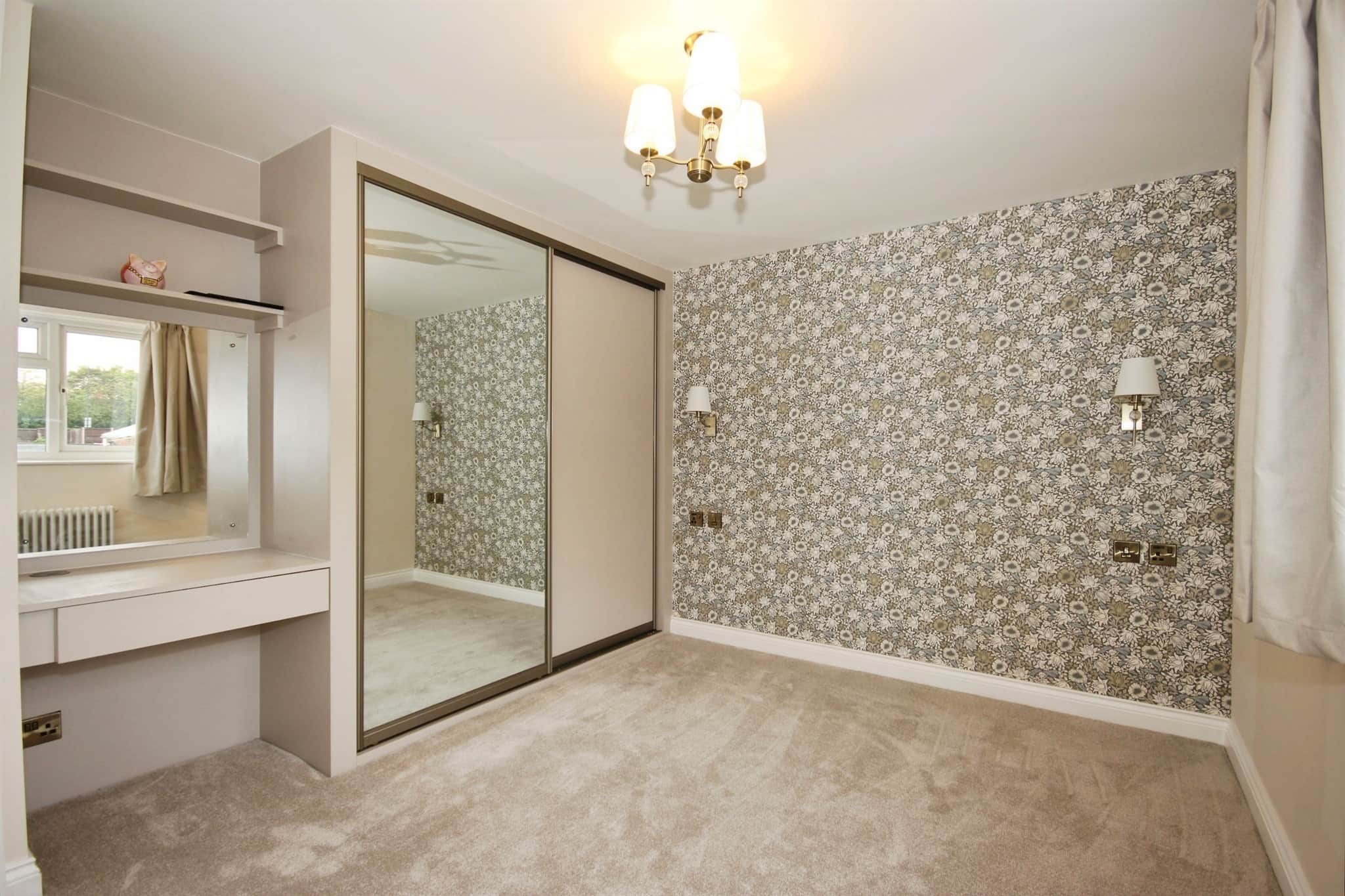Property at Wilnecote Grove, Leamington Spa