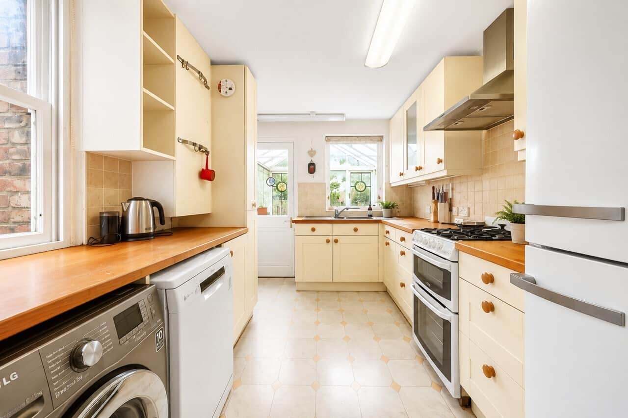 Property at Cornwall Road, St. Albans