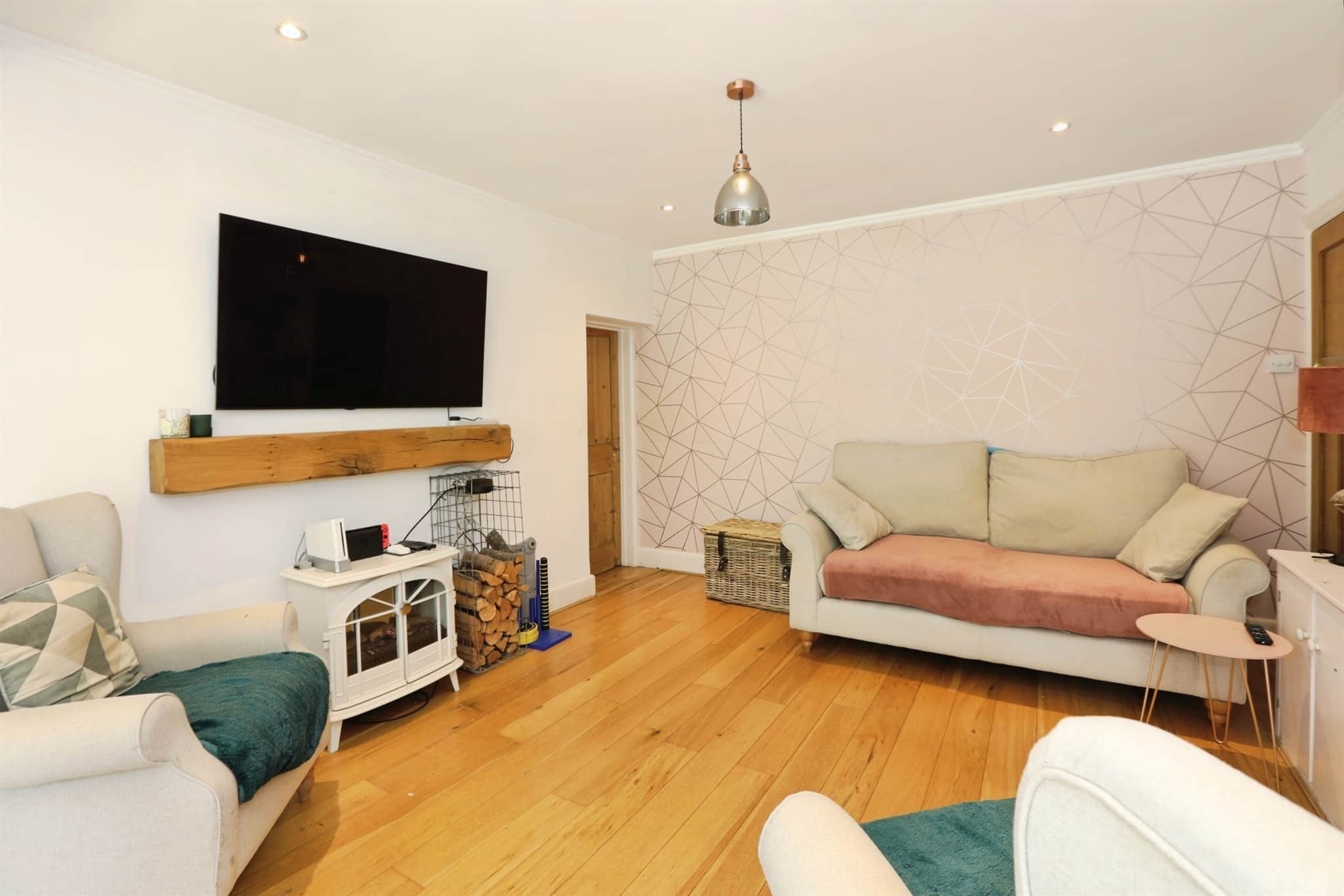 Property at Blackwell Road, East Grinstead