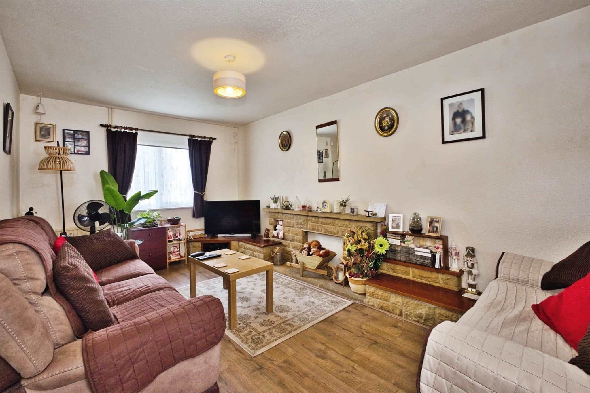Property at Larkspur Crescent, Yeovil