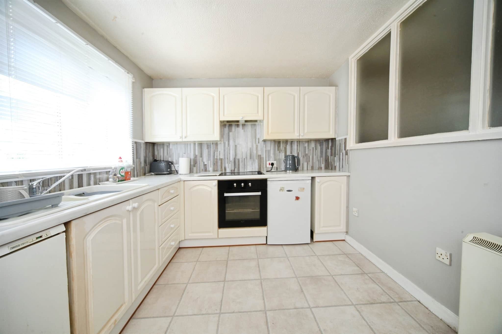 Property at Spear Close, Luton