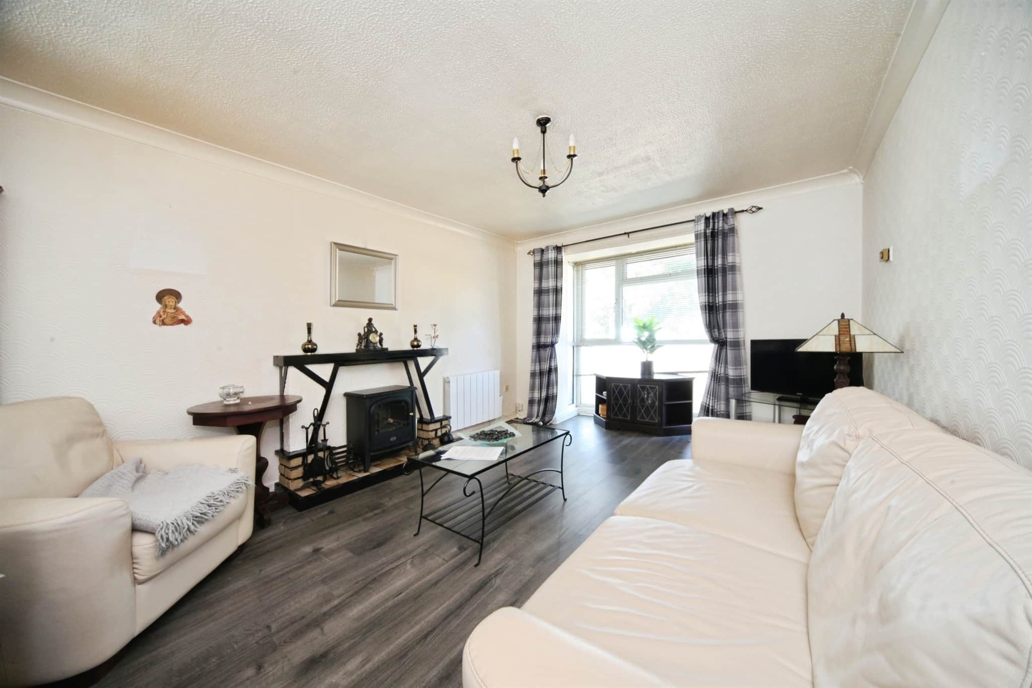 Property at Spear Close, Luton