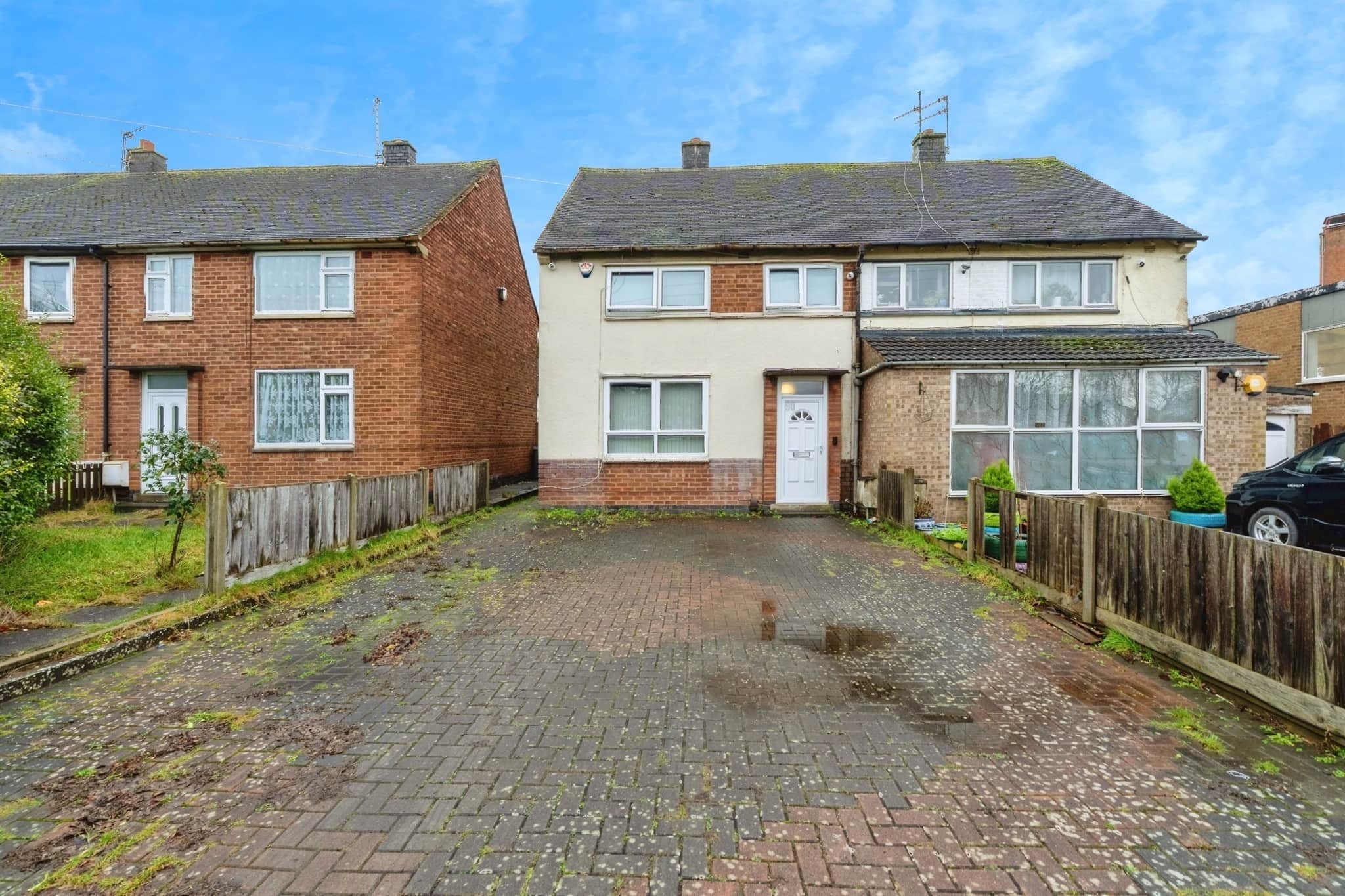 Property at New Parks Boulevard, Leicester