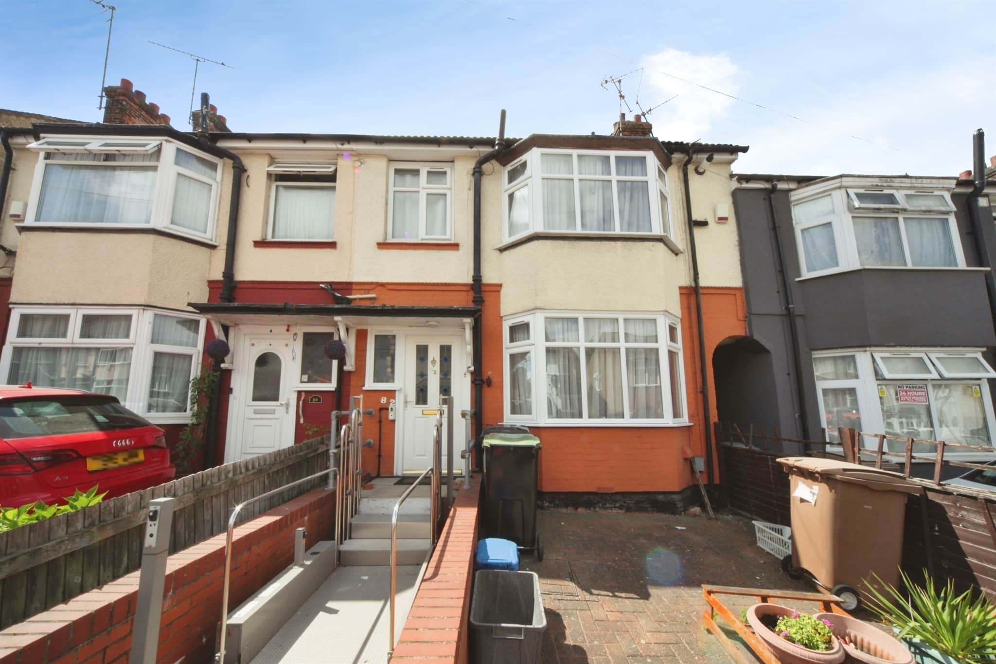 Property at Overstone Road, Luton