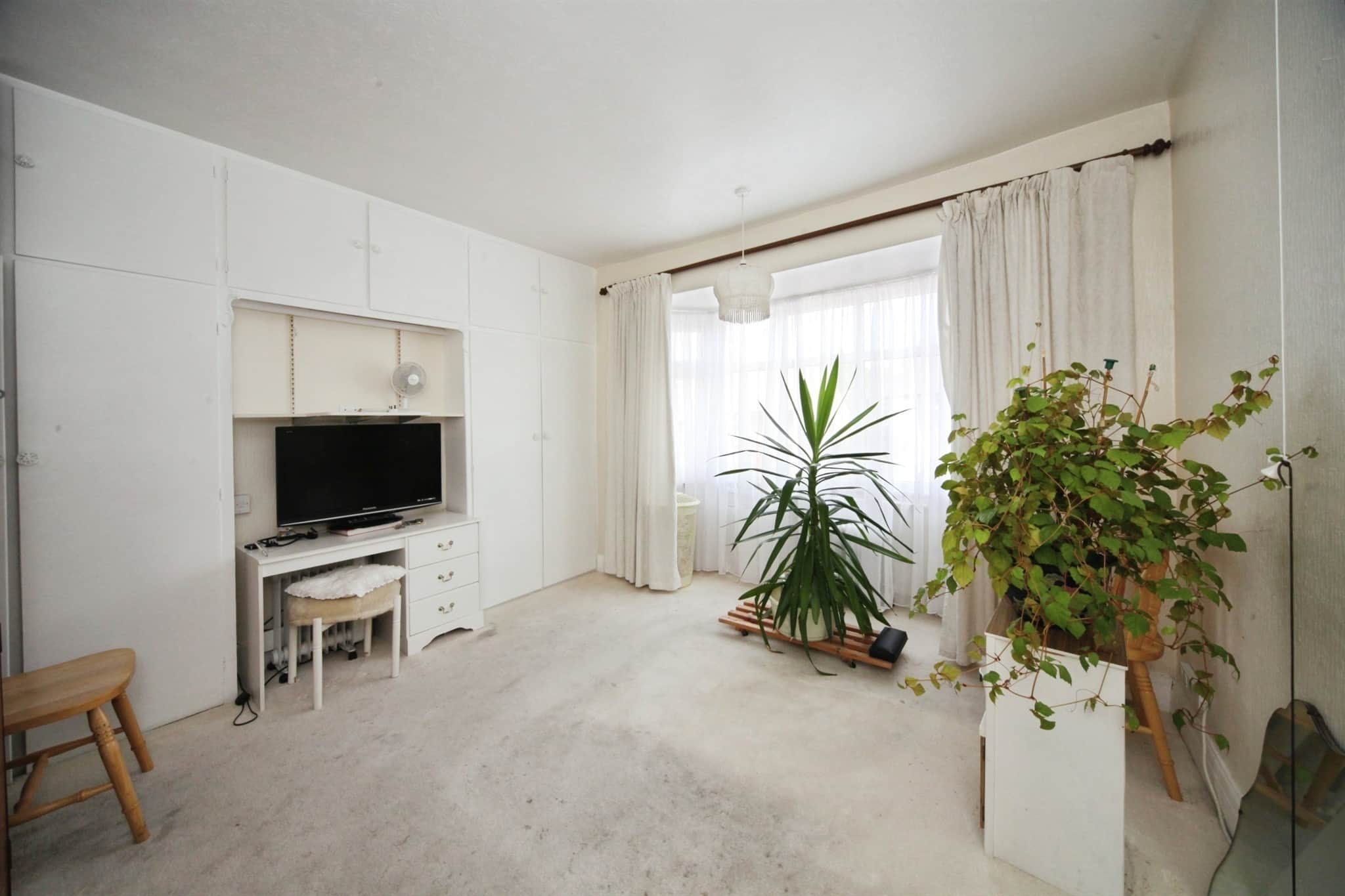 Property at Overstone Road, Luton