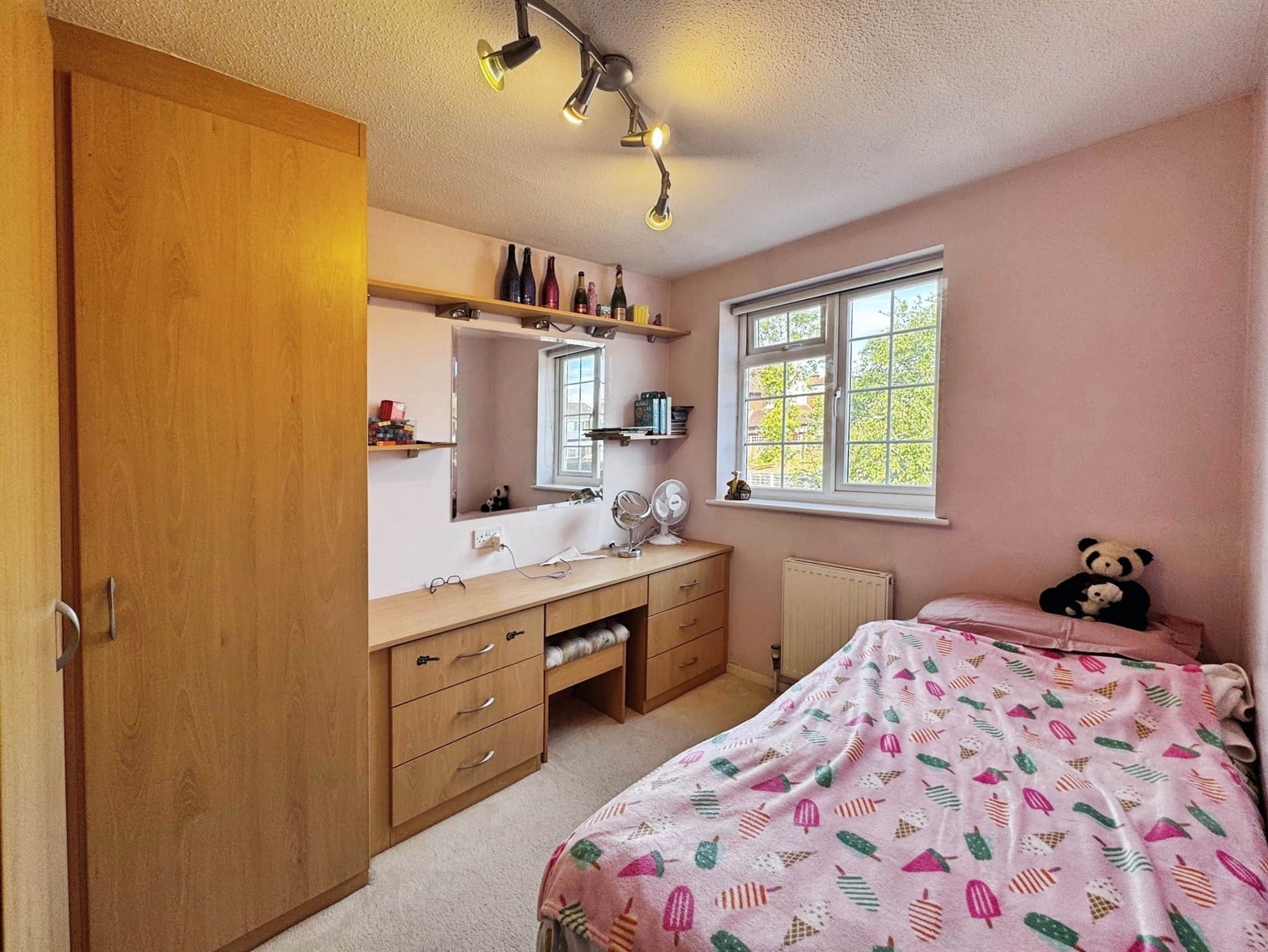 Property at St Leonards Close, Bushey