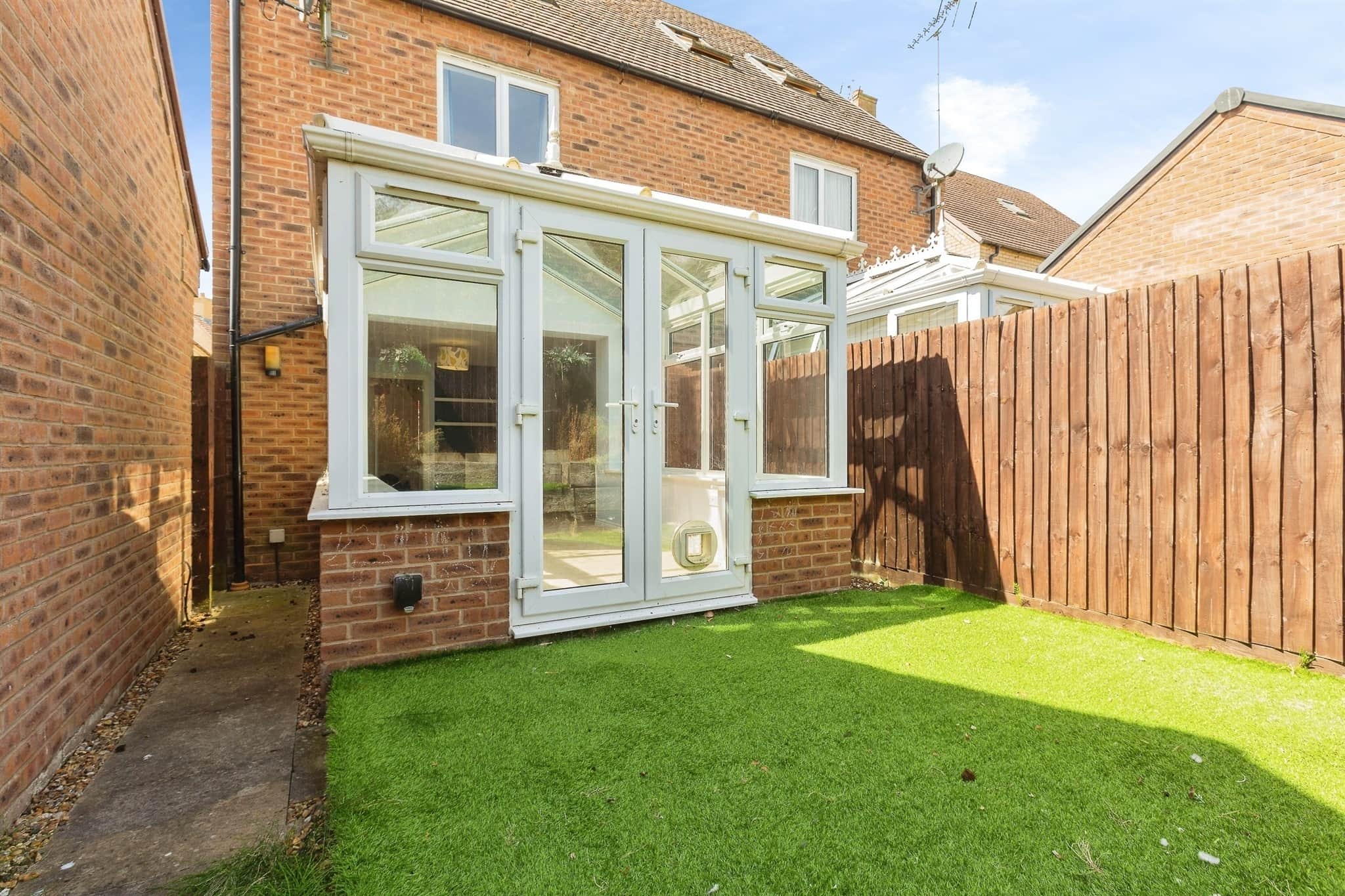 Property at Heron Road, LEIGHTON BUZZARD