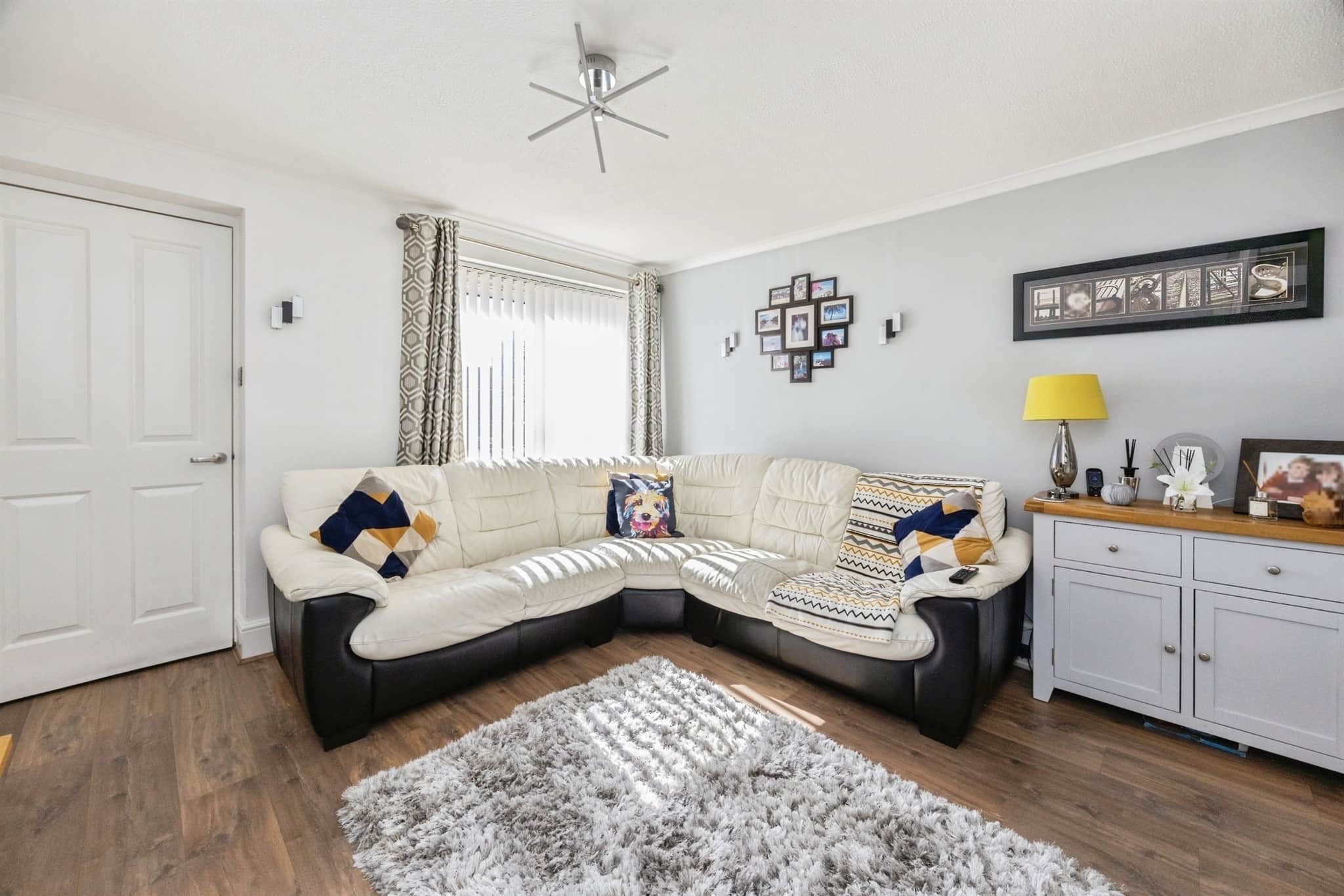 Property at Hill View, Ashford