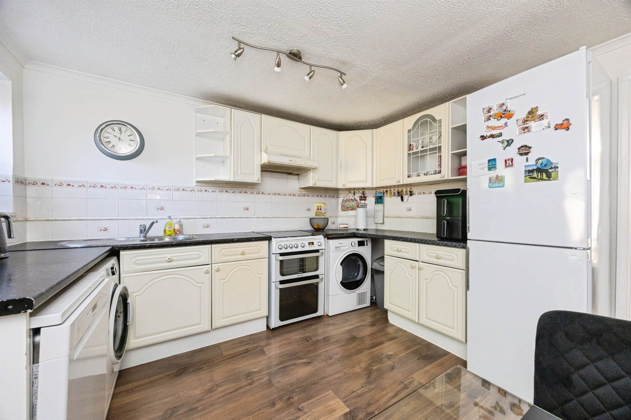 Property at Hill View, Ashford