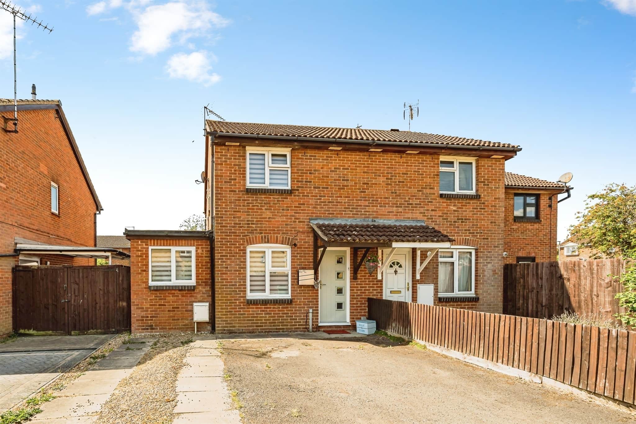 Property at Field Way, AYLESBURY