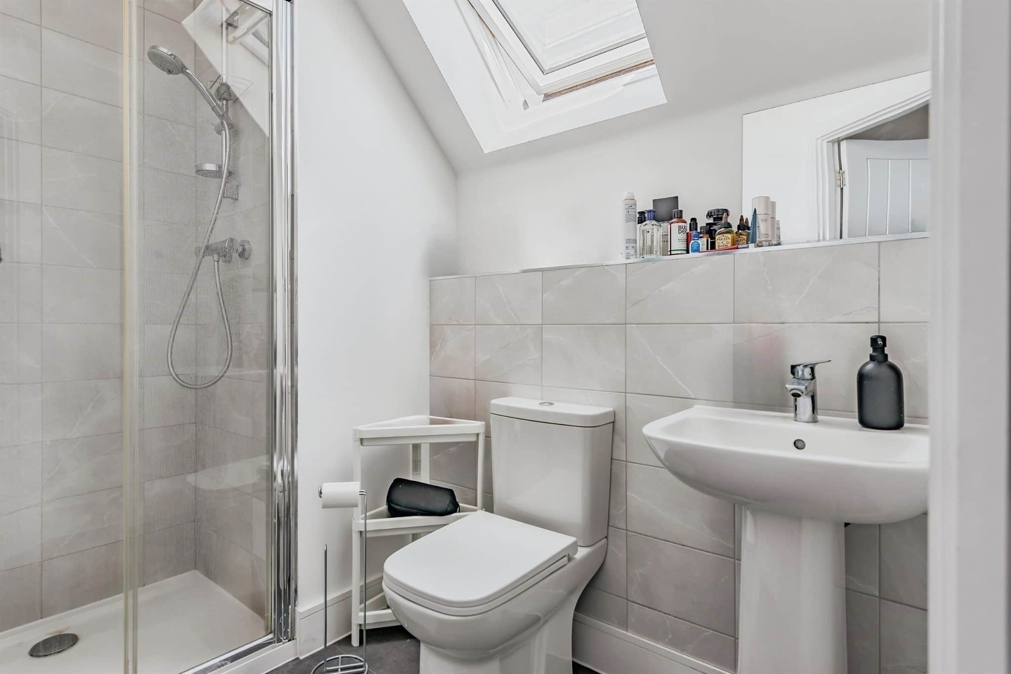 Property at Worsell Drive, Copthorne, Crawley