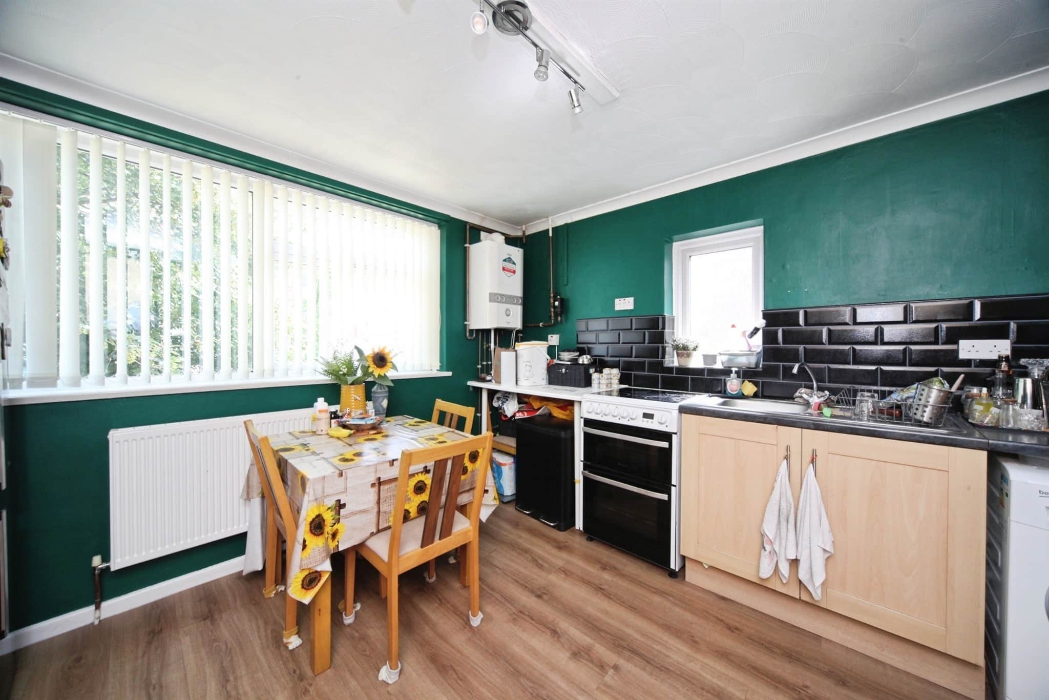 Property at Brendon Avenue, Luton