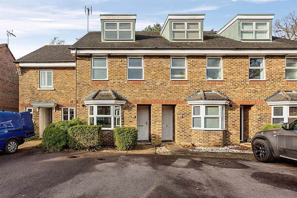 Property at Forest Mews, Horsham