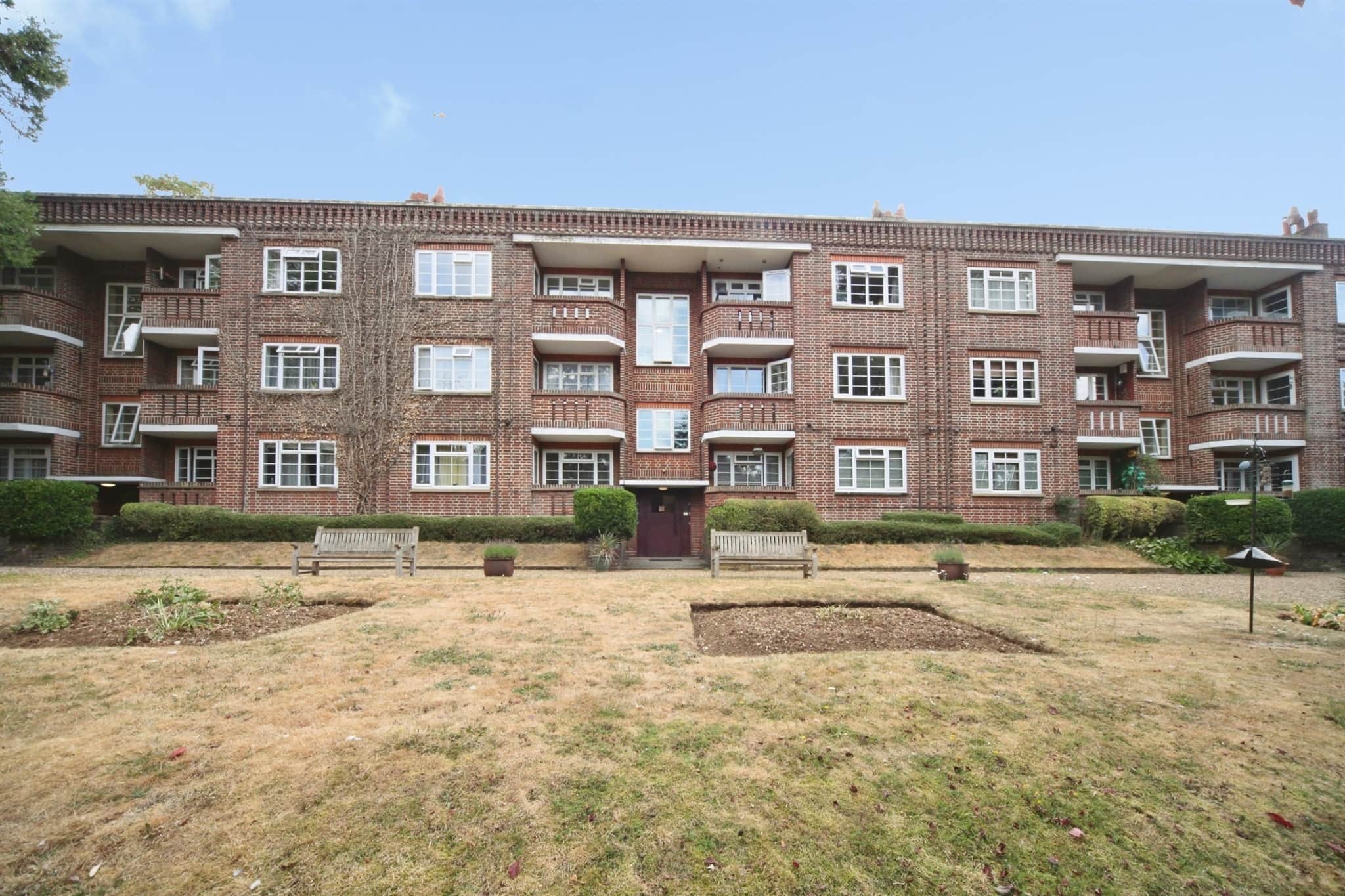 Property at New Bedford Road, Luton