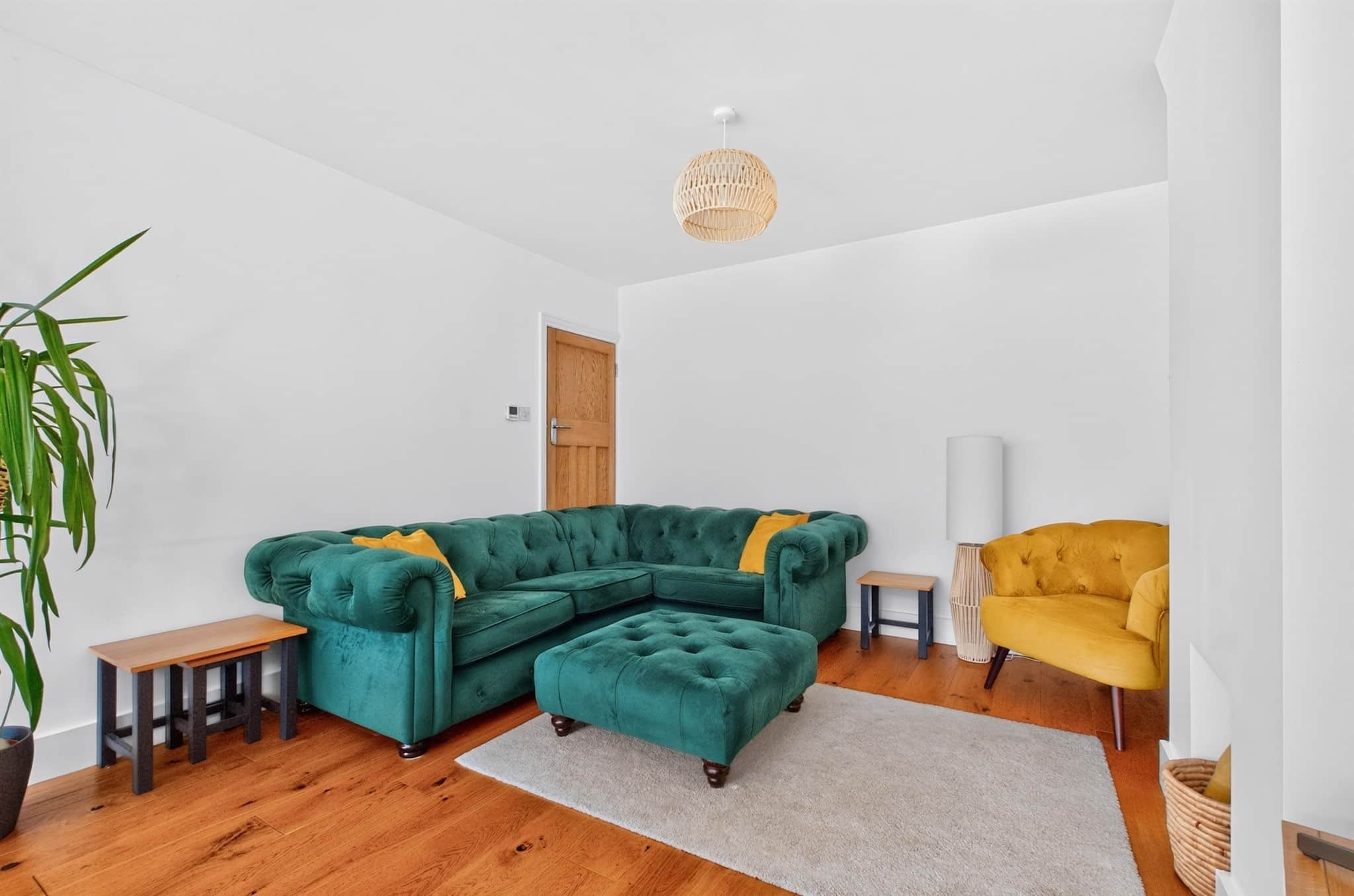 Property at Roestock Gardens, Colney Heath, St. Albans