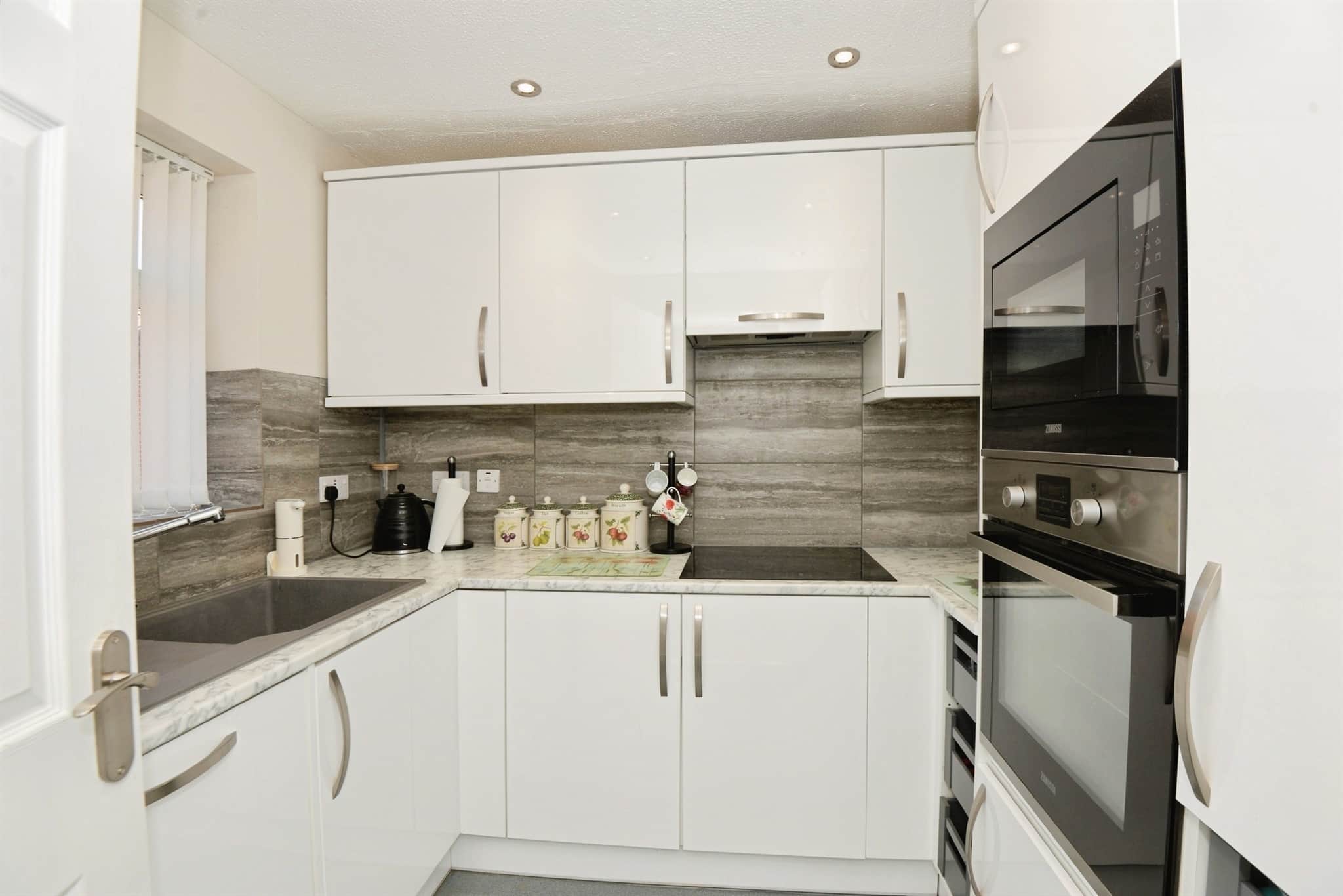 Property at Lansdowne Way, High Wycombe