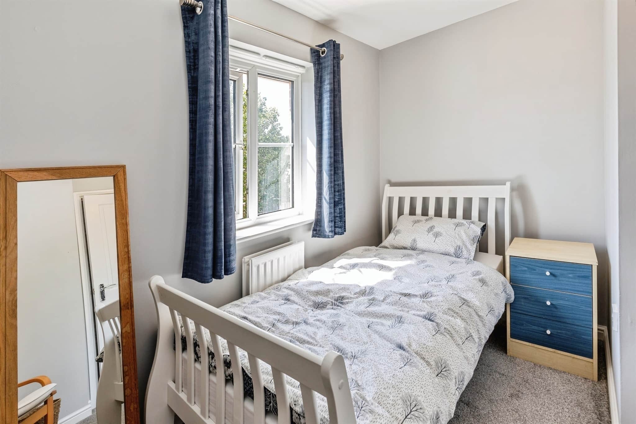 Property at Hedgers Close, Ashton, Bristol