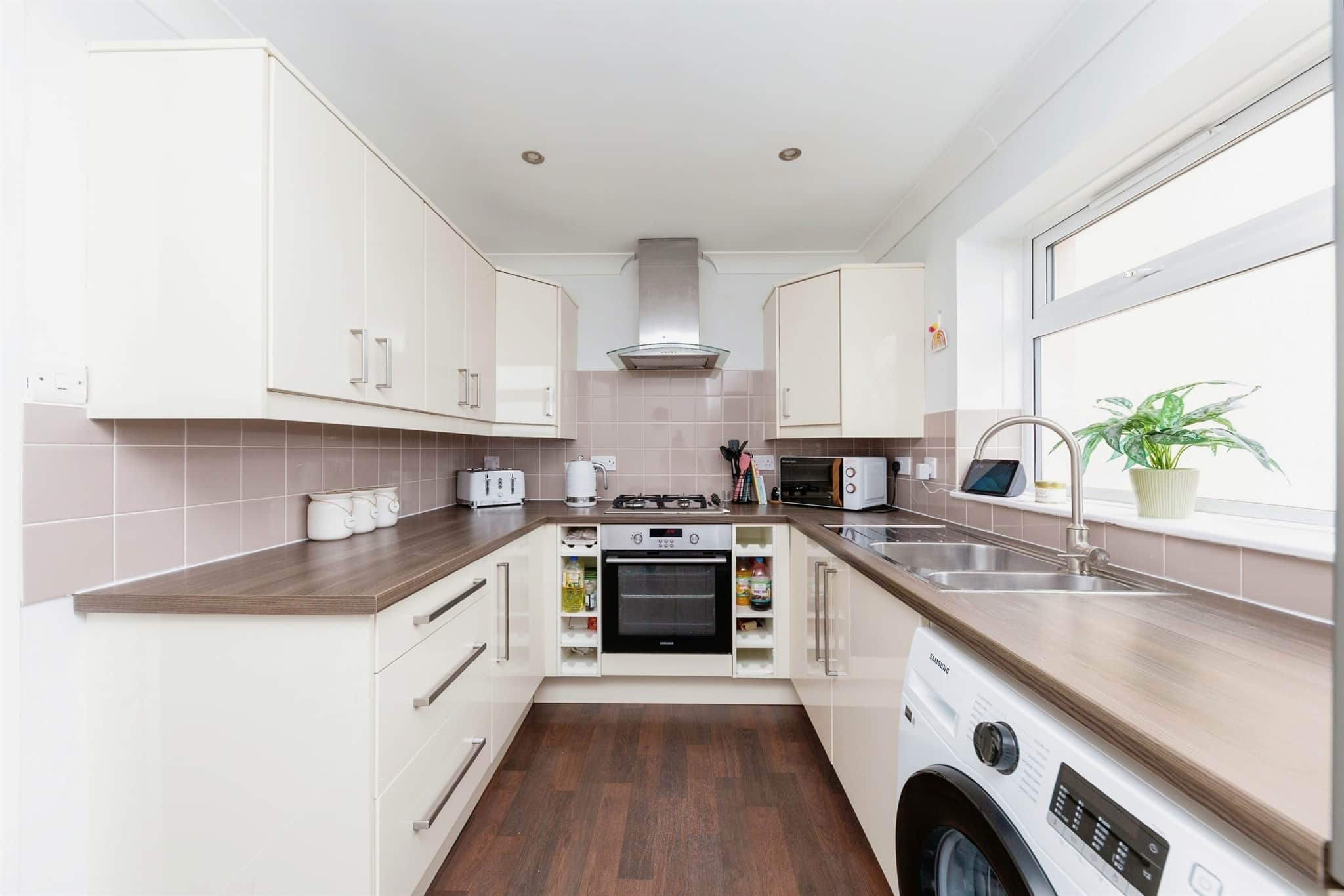 Property at Winston Crescent, Biggleswade