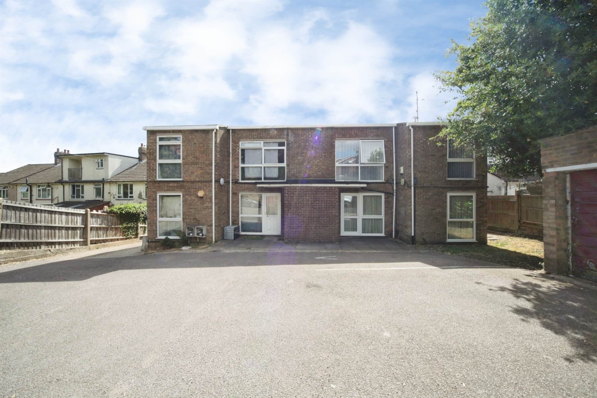 Property at Farley Hill, Luton
