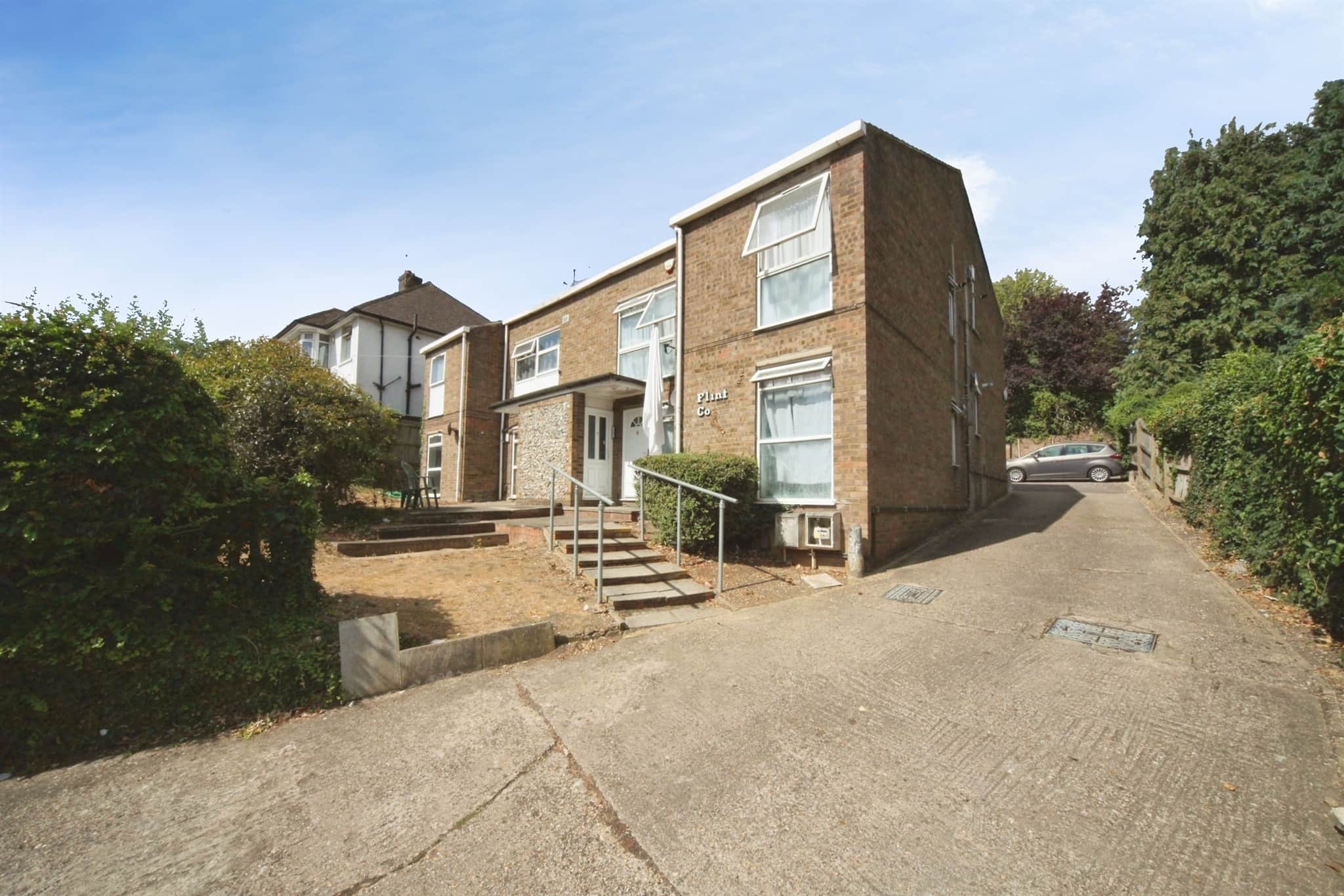 Property at Farley Hill, Luton