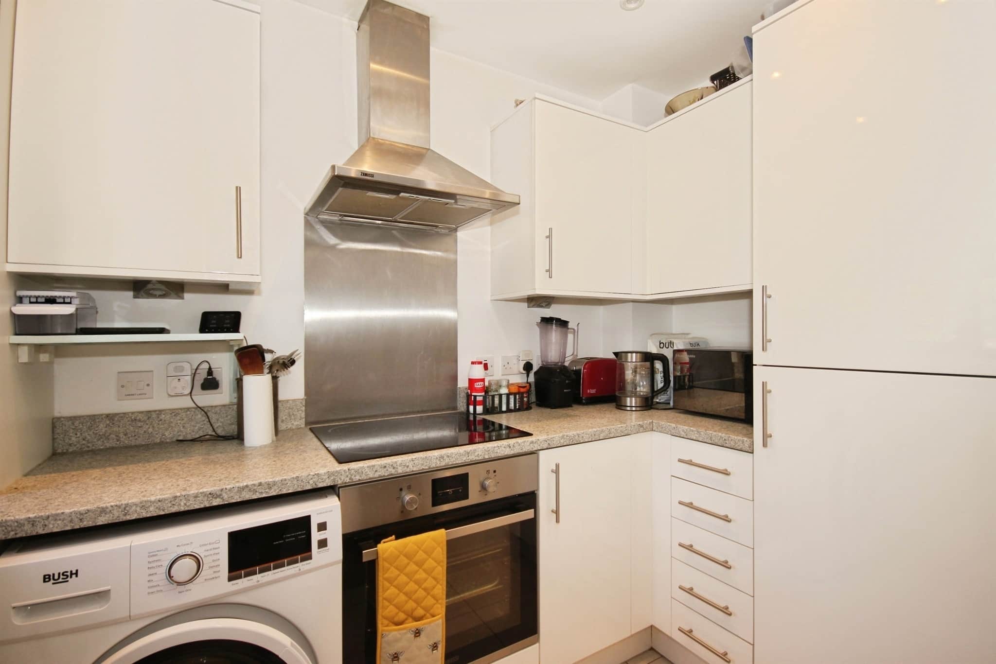 Property at Sydenham Drive, Leamington Spa