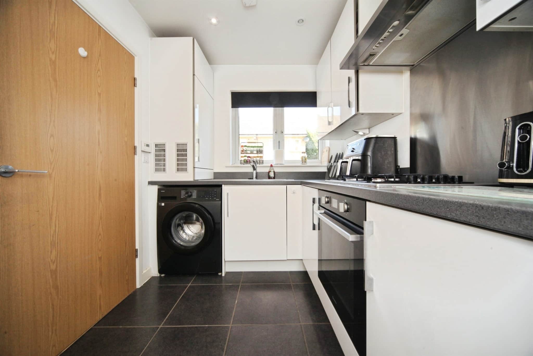 Property at Landau Close, Luton