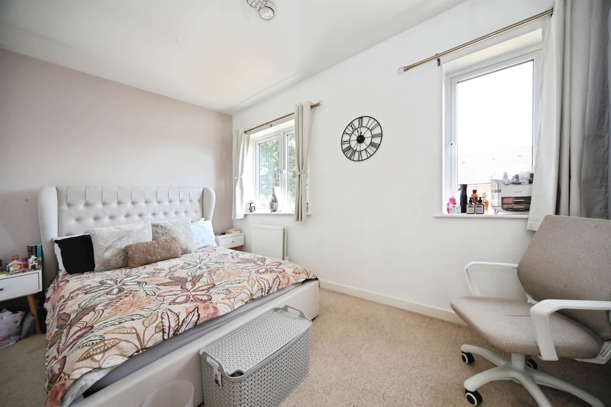 Property at Landau Close, Luton