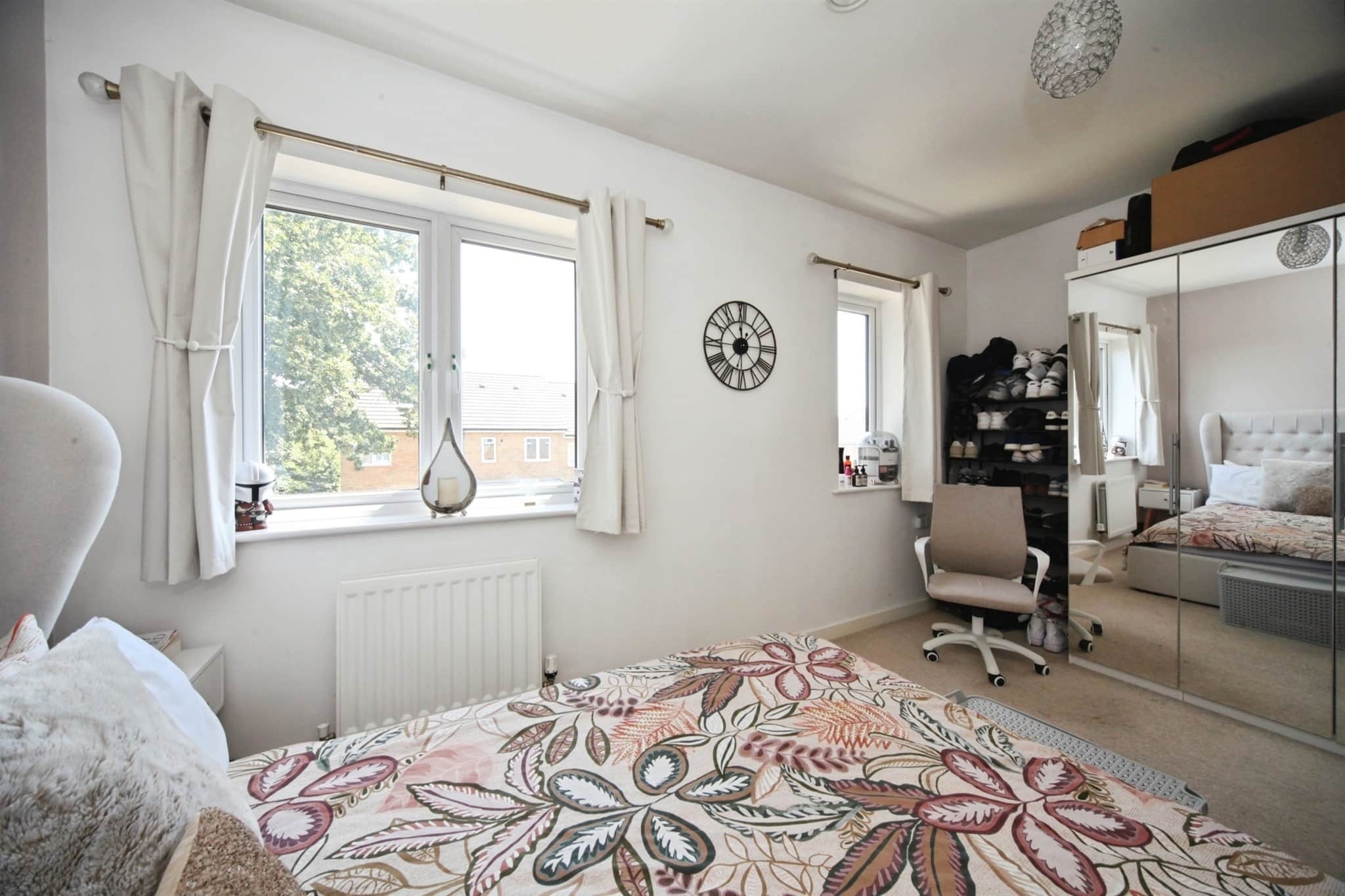 Property at Landau Close, Luton