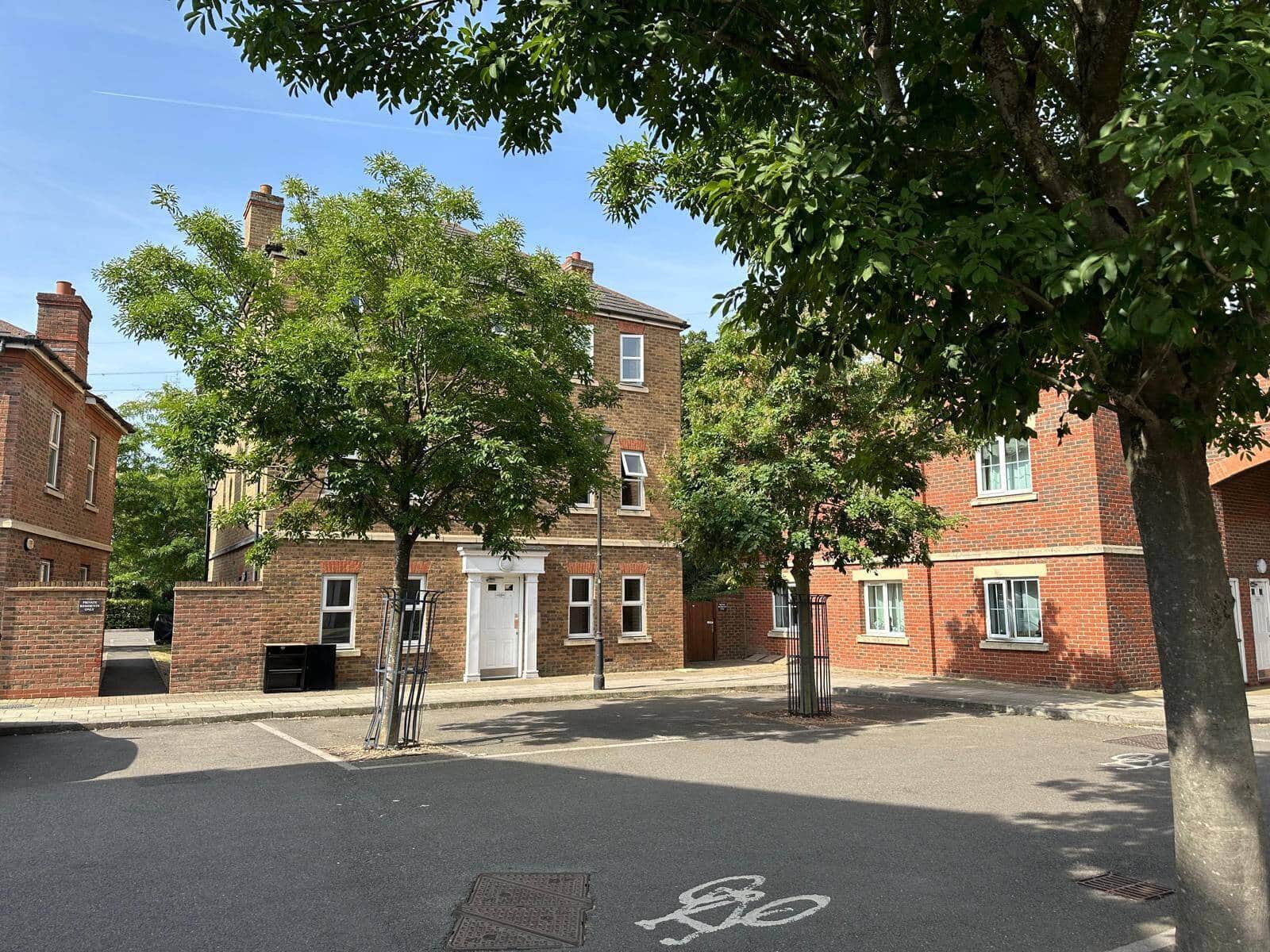 Property at Knightsbridge Place, Aylesbury