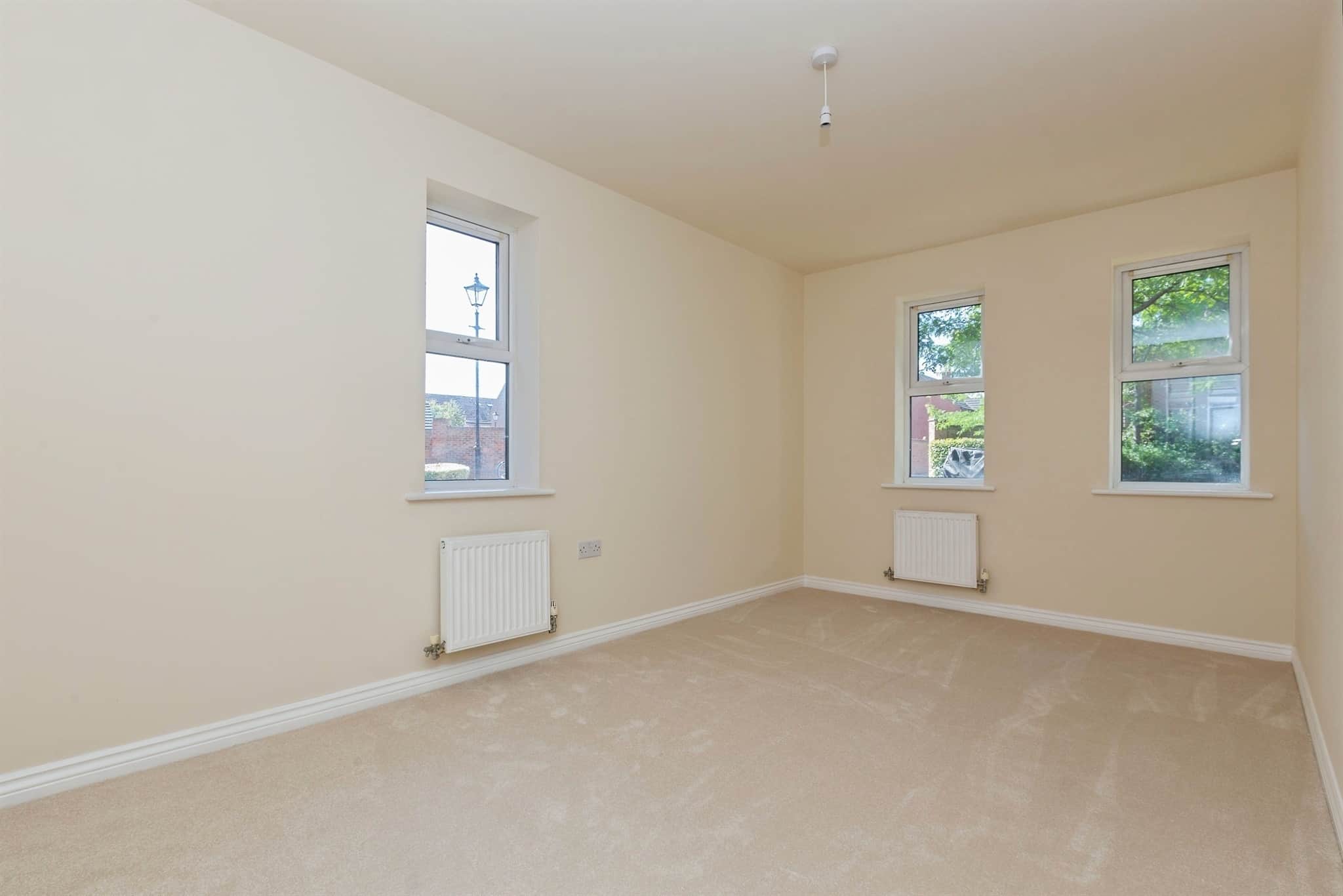 Property at Knightsbridge Place, Aylesbury