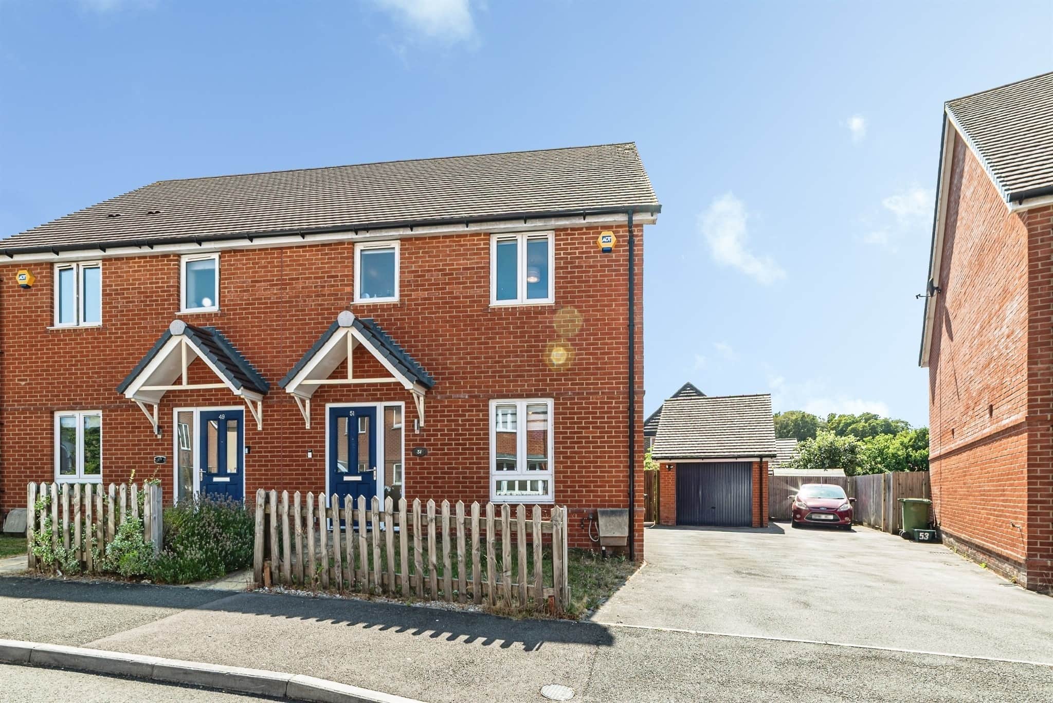 Property at Saunders Way, Basingstoke