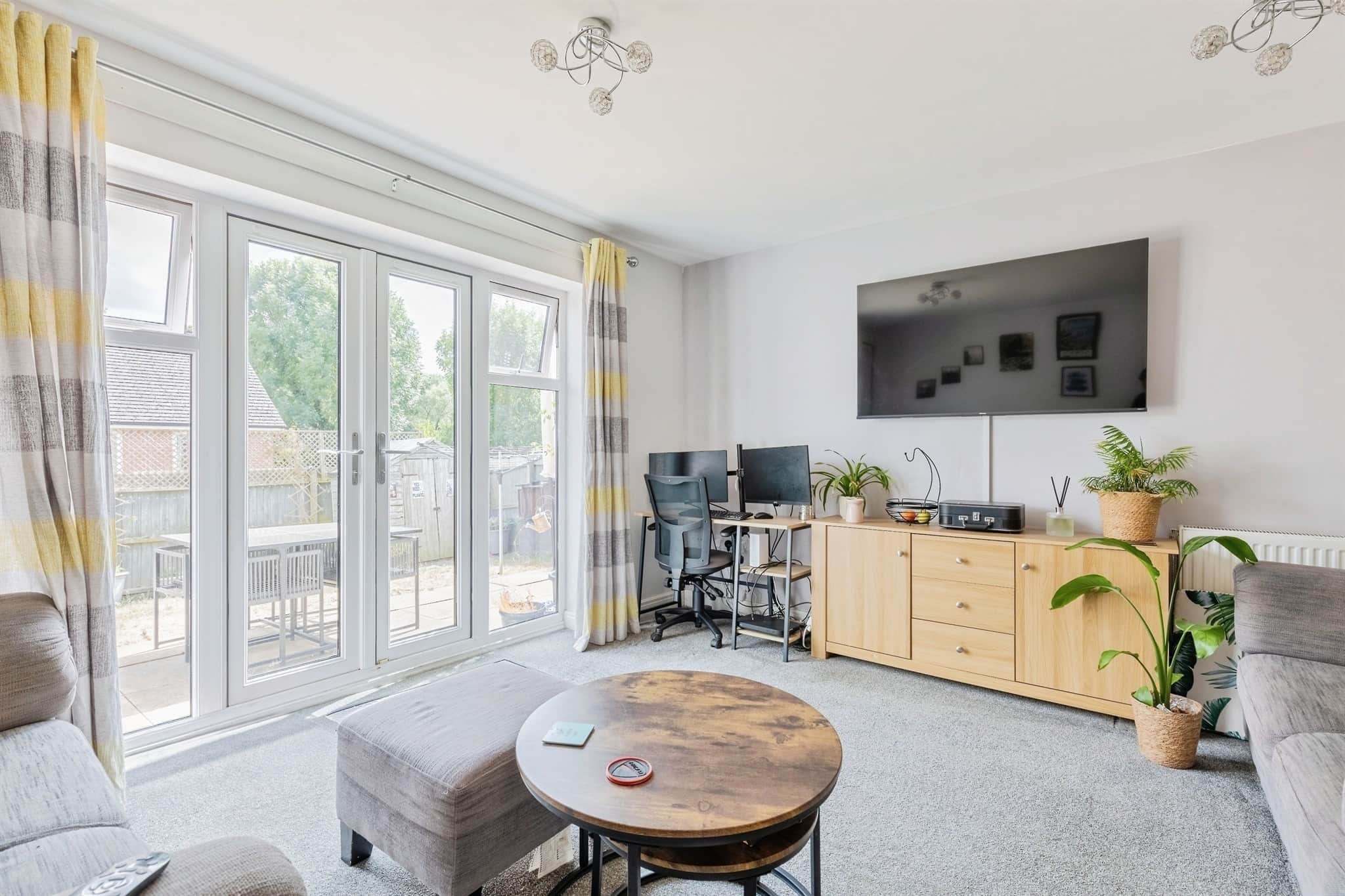 Property at Manders Croft, Southam