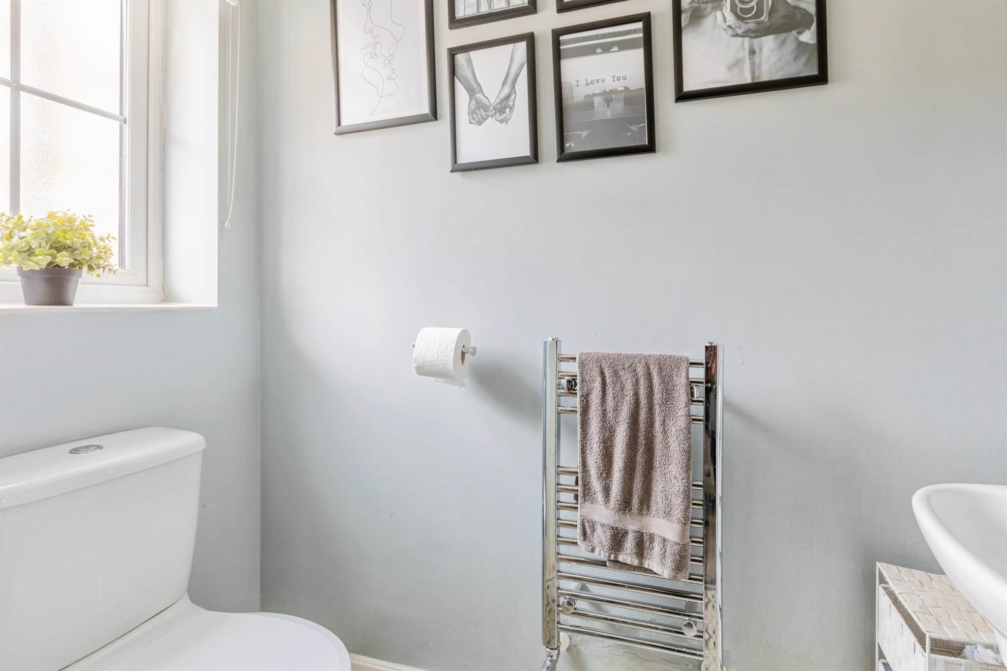 Property at Manders Croft, Southam