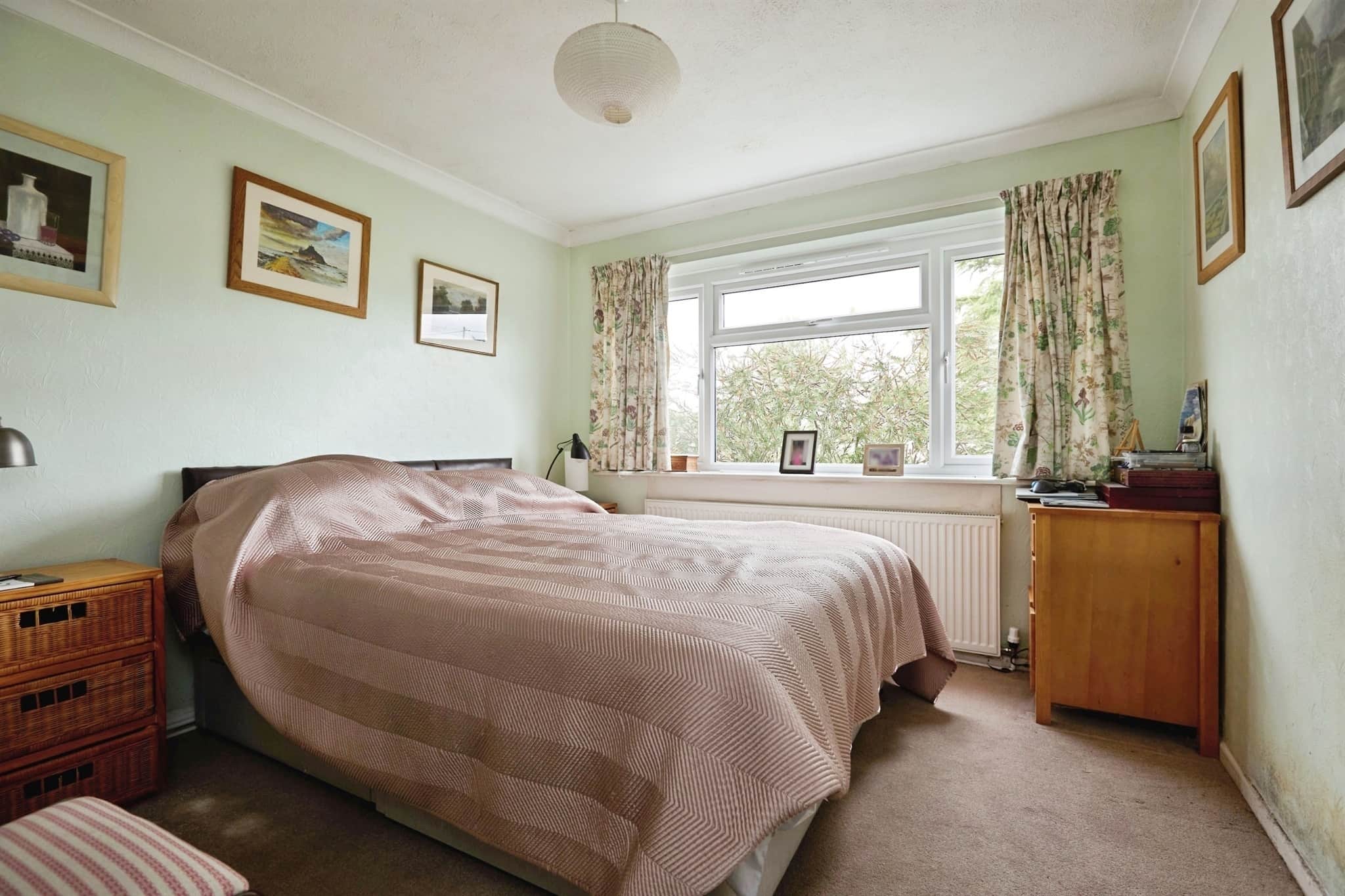 Property at Hayes Mead, Motcombe, Shaftesbury