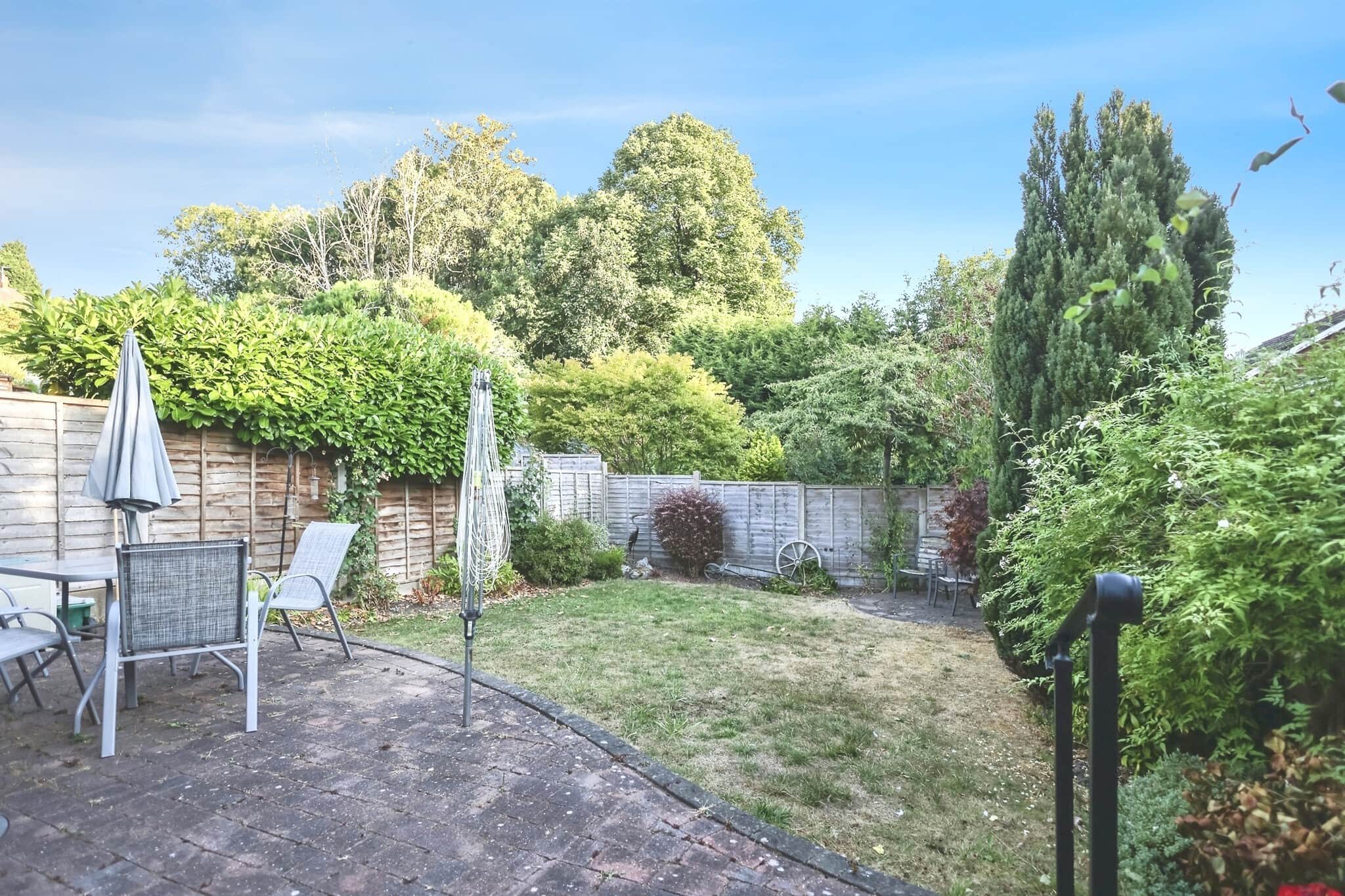 Property at Hillview Close, Halesowen