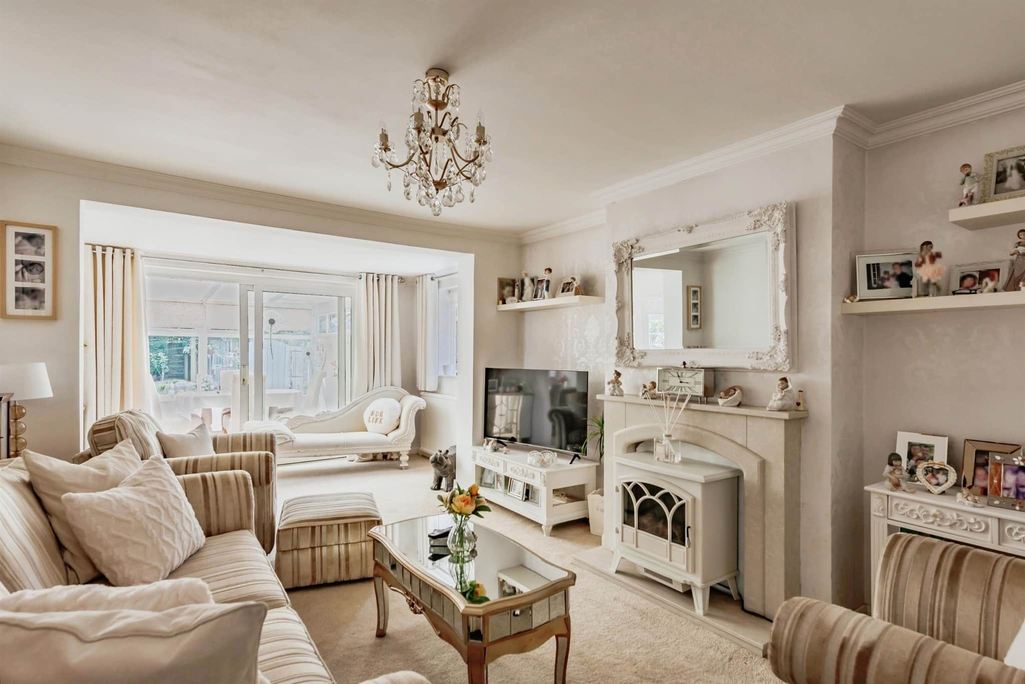 Property at Shipley Bridge Lane, Copthorne, Crawley