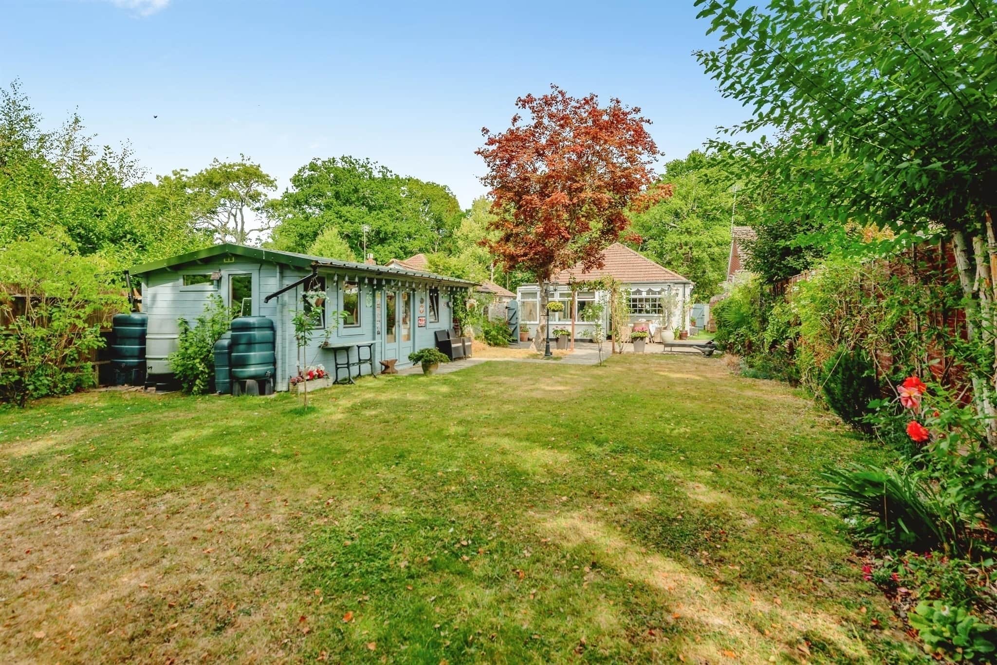 Property at Shipley Bridge Lane, Copthorne, Crawley