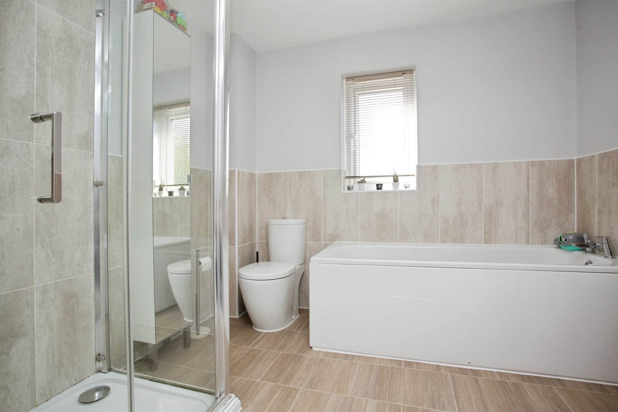 Property at Cowley Meadow Way, Crick, Northampton